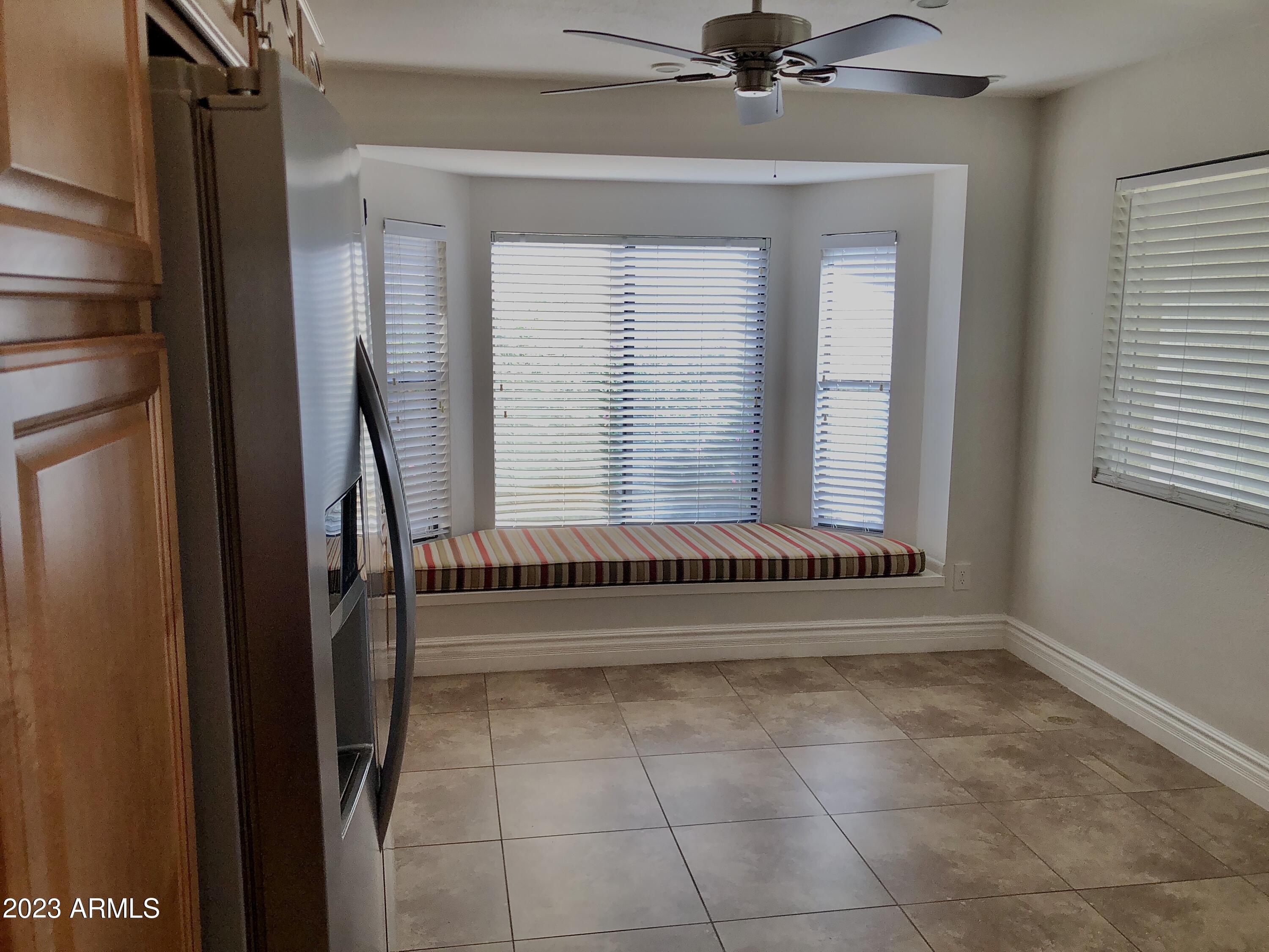 6711 E AIRE LIBRE Lane