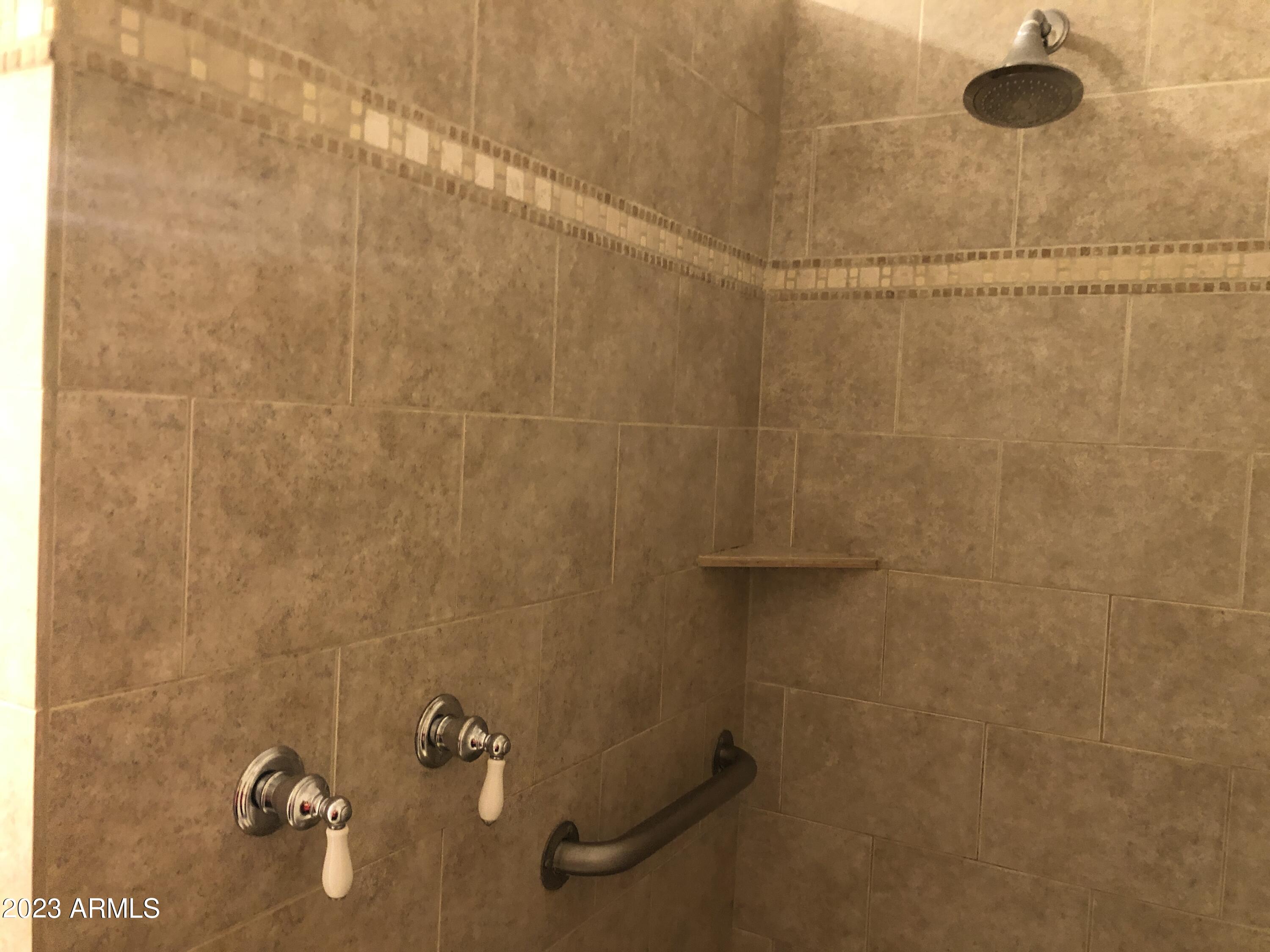 6711 E AIRE LIBRE Lane