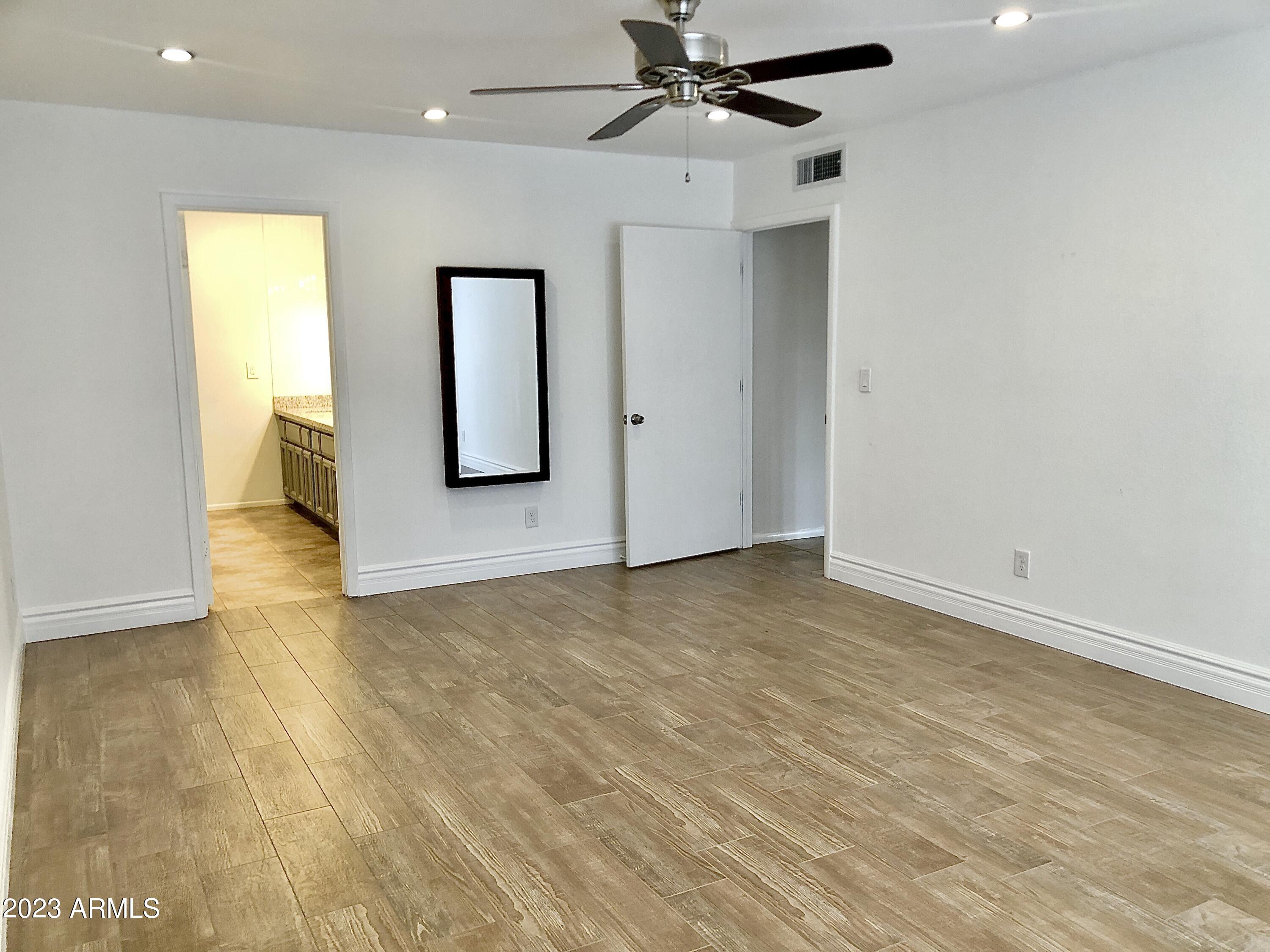 6711 E AIRE LIBRE Lane