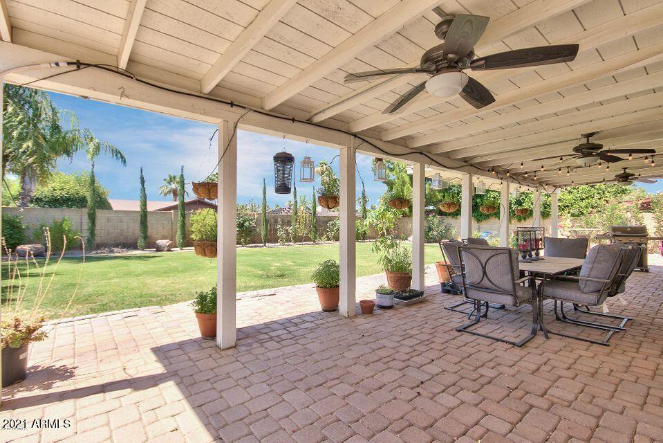 6711 E AIRE LIBRE Lane