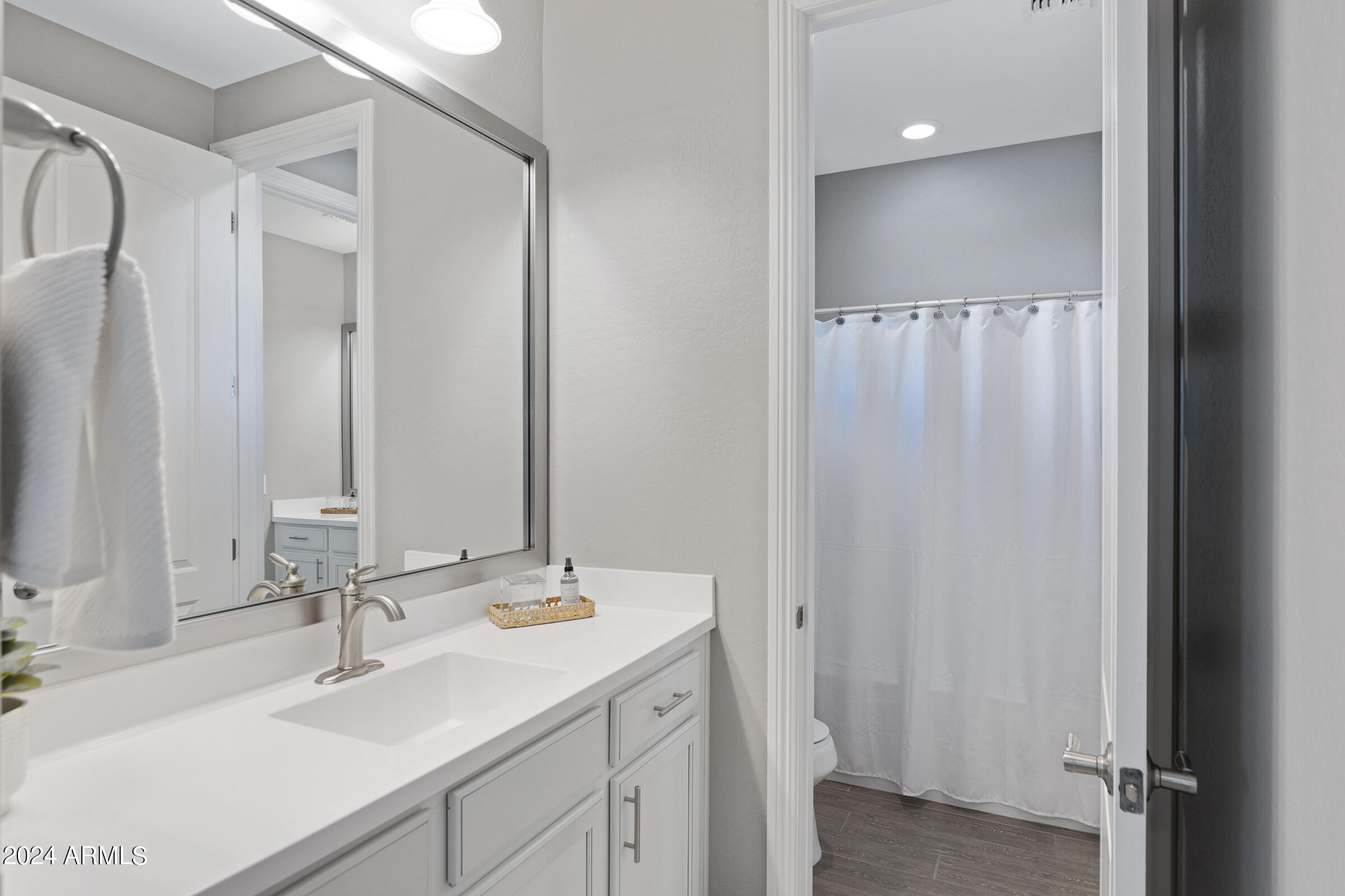 5139 S BRIDAL VAIL Drive