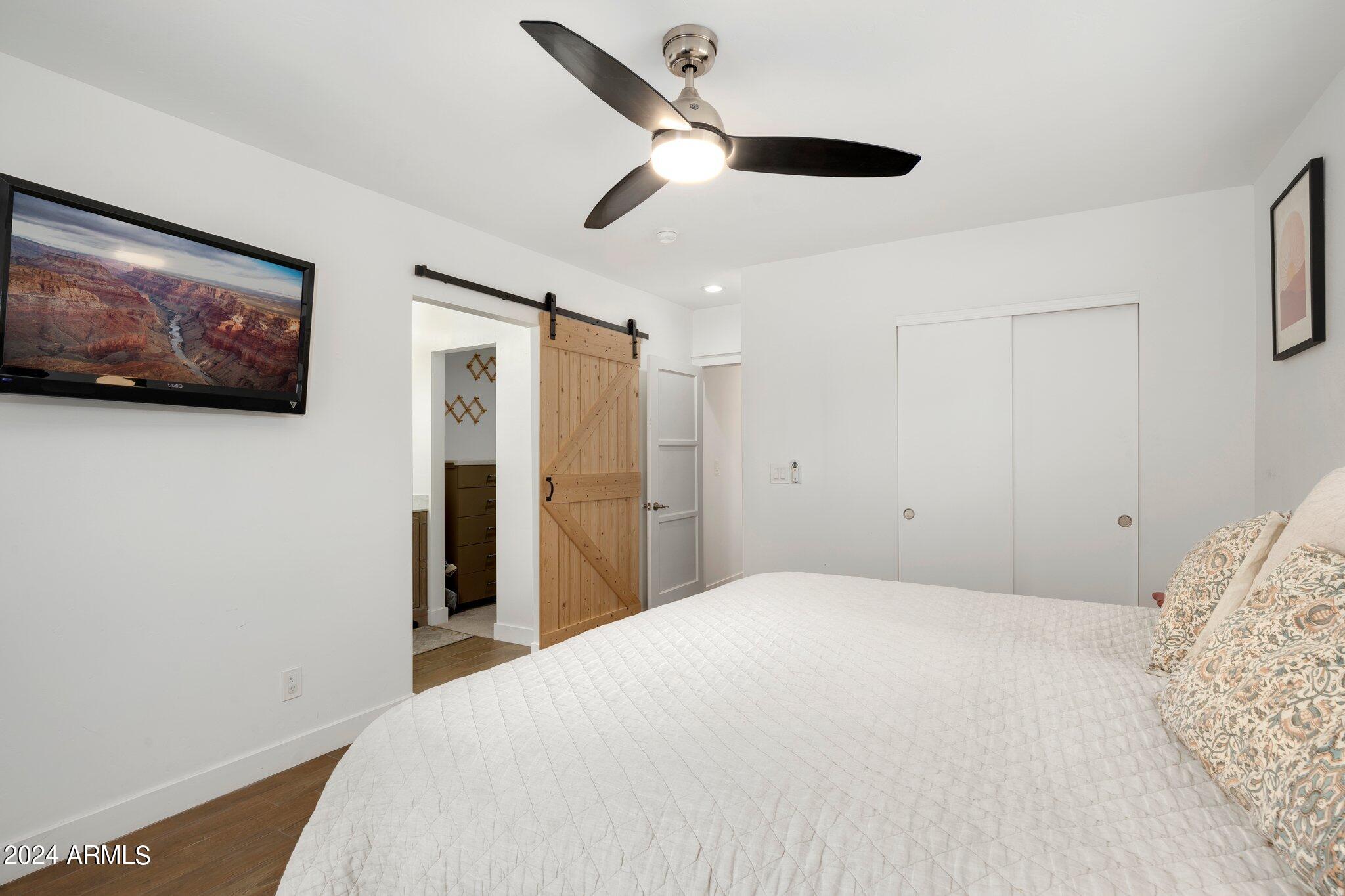 1701 W FLOWER Street