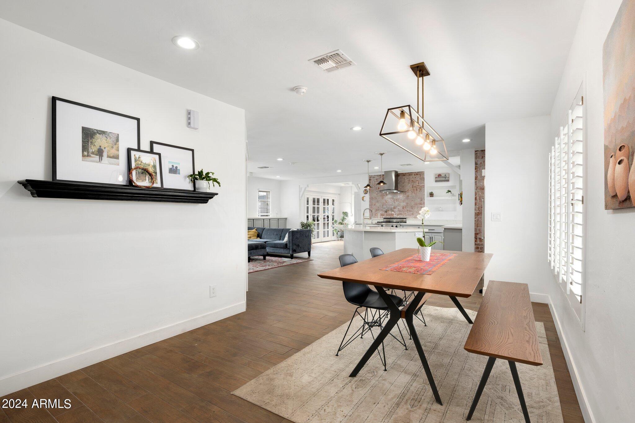 1701 W FLOWER Street