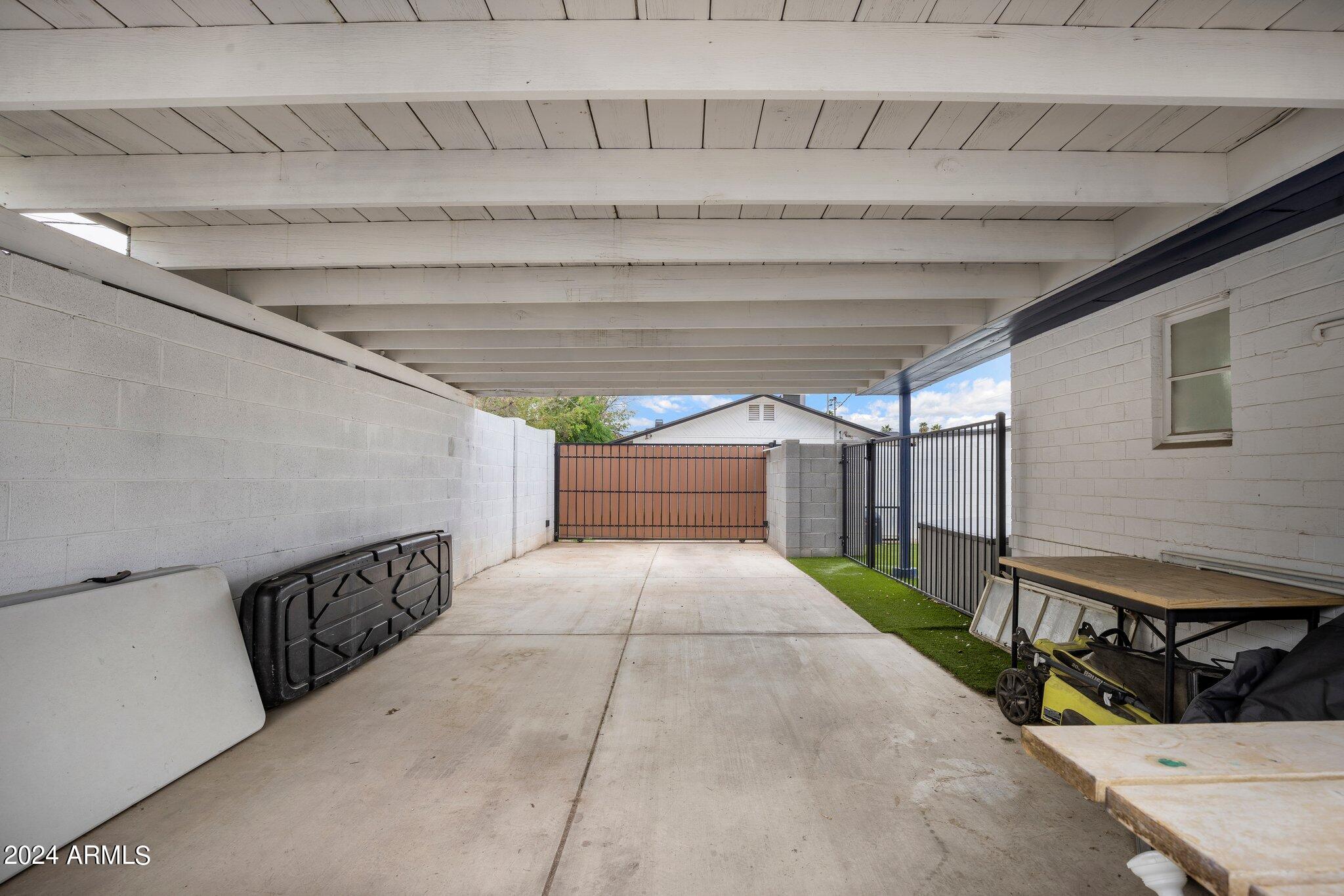 1701 W FLOWER Street