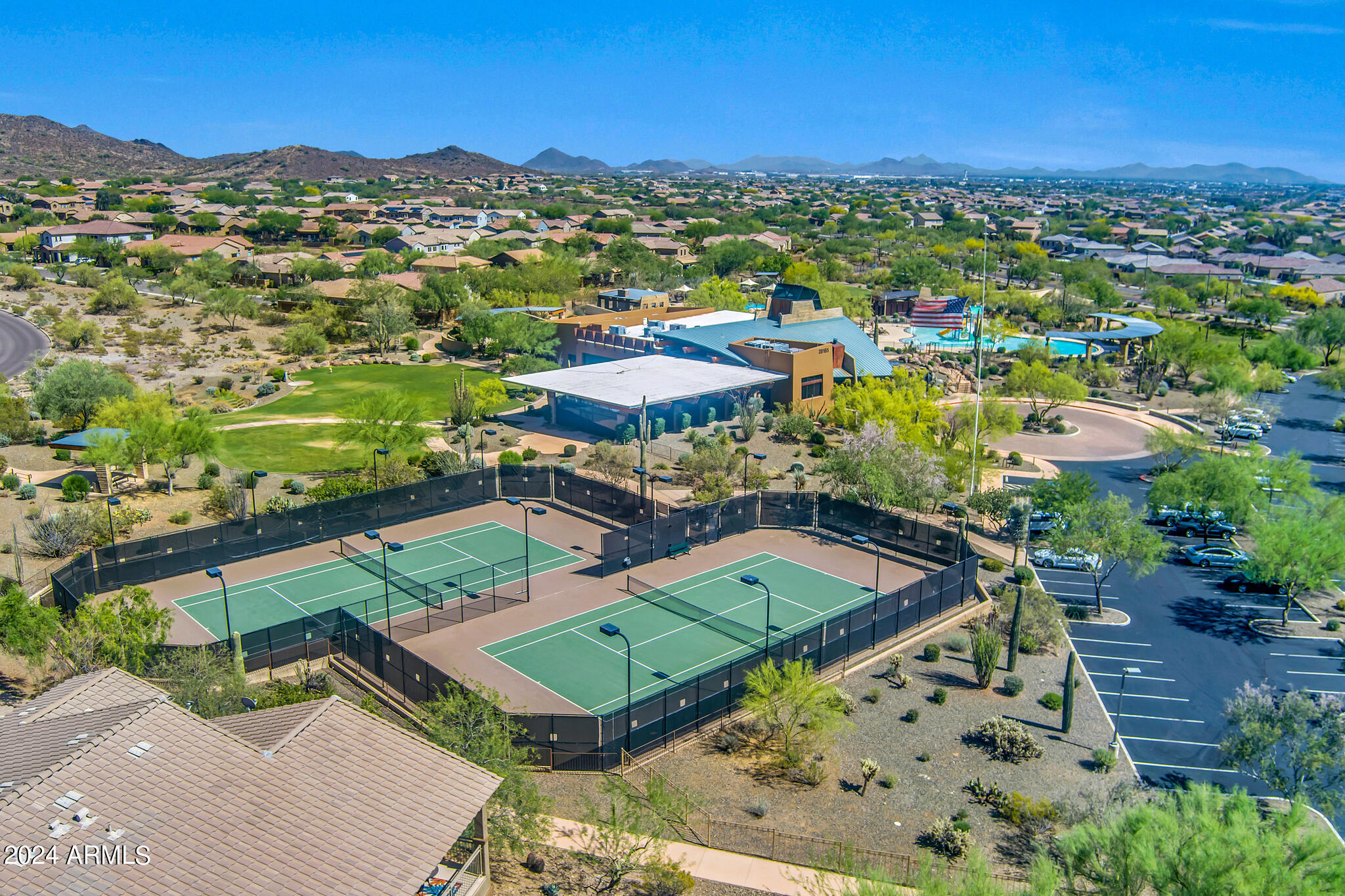 2124 W Hunter Court 138