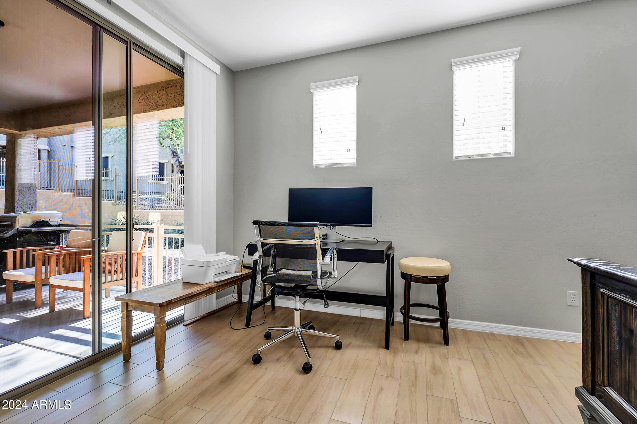 2124 W Hunter Court 138