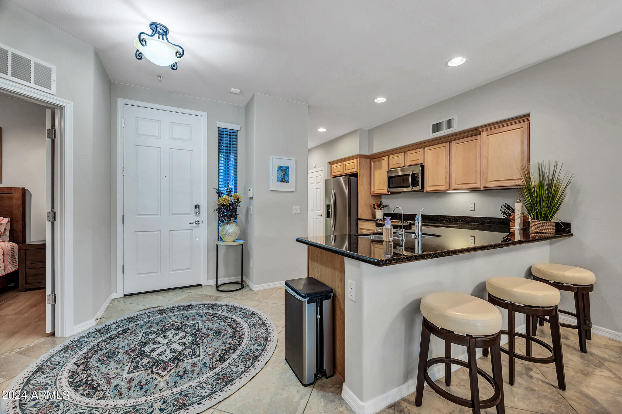 2124 W Hunter Court 138