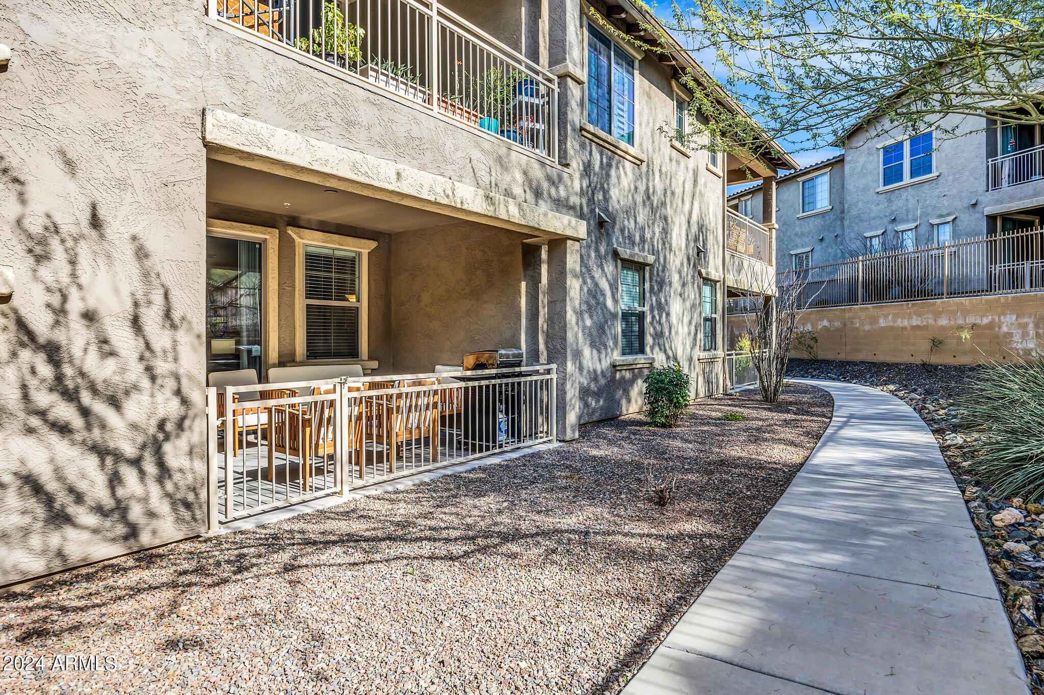 2124 W Hunter Court 138