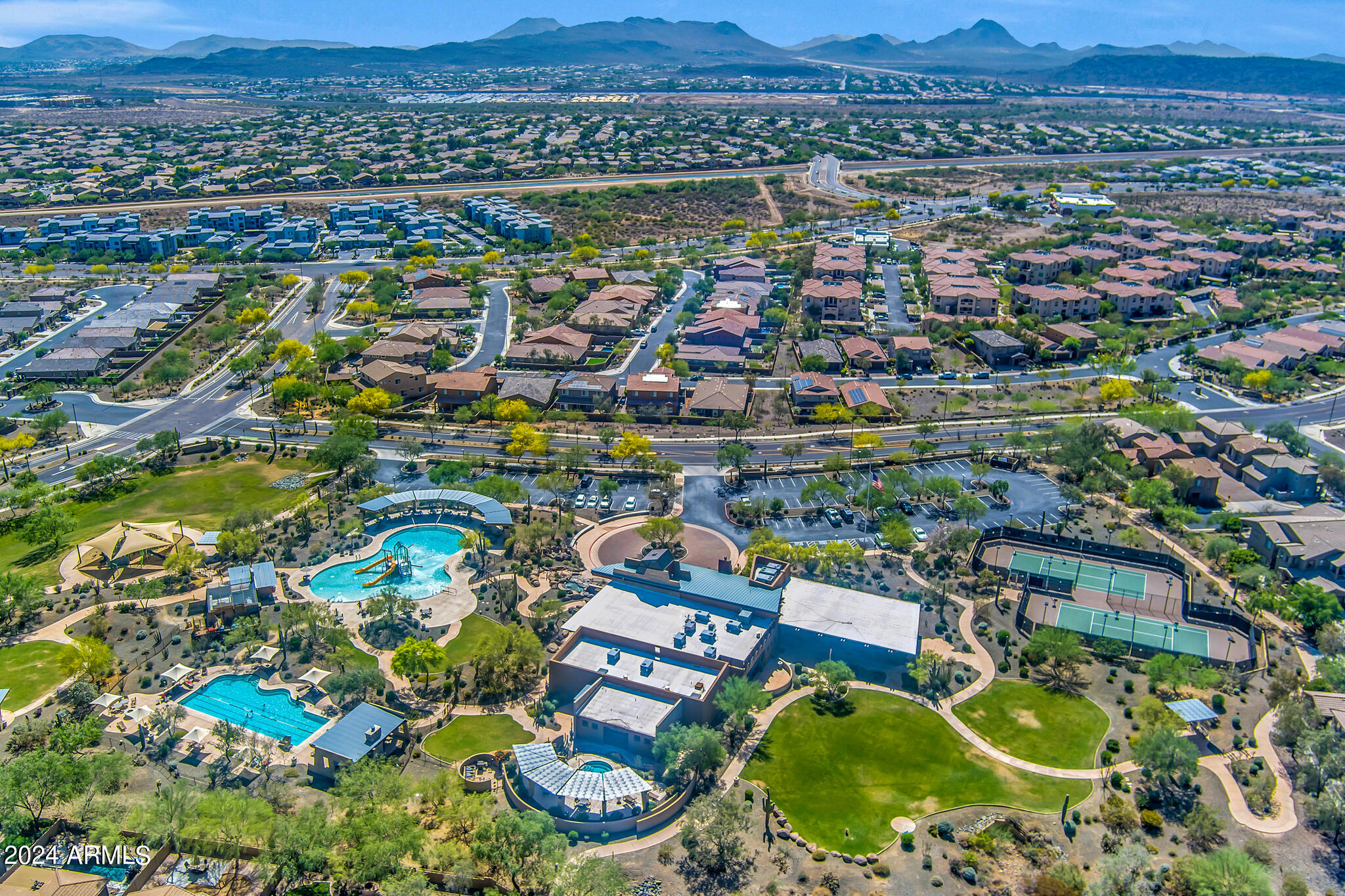 2124 W Hunter Court 138