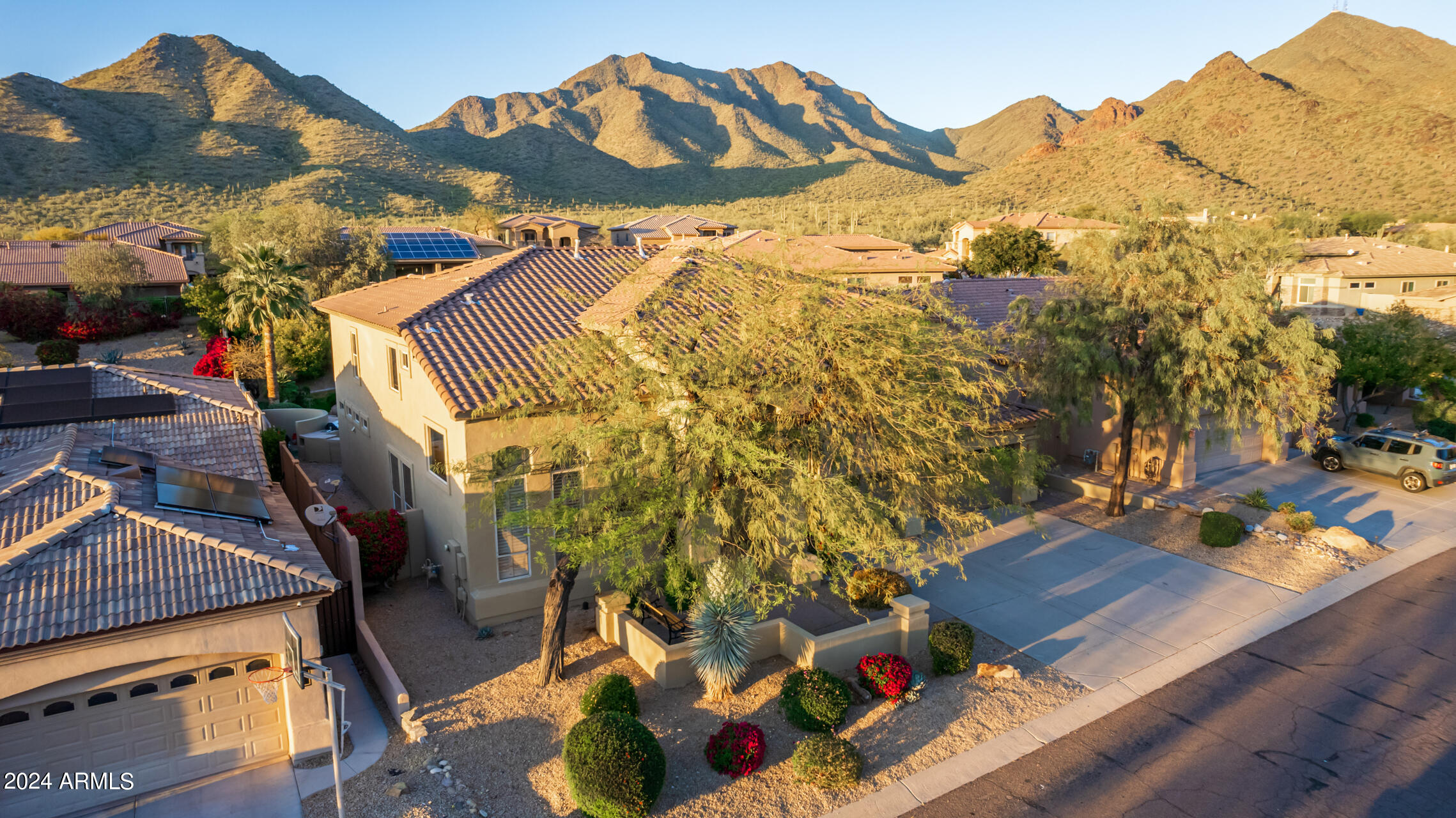 10864 E ACACIA Drive