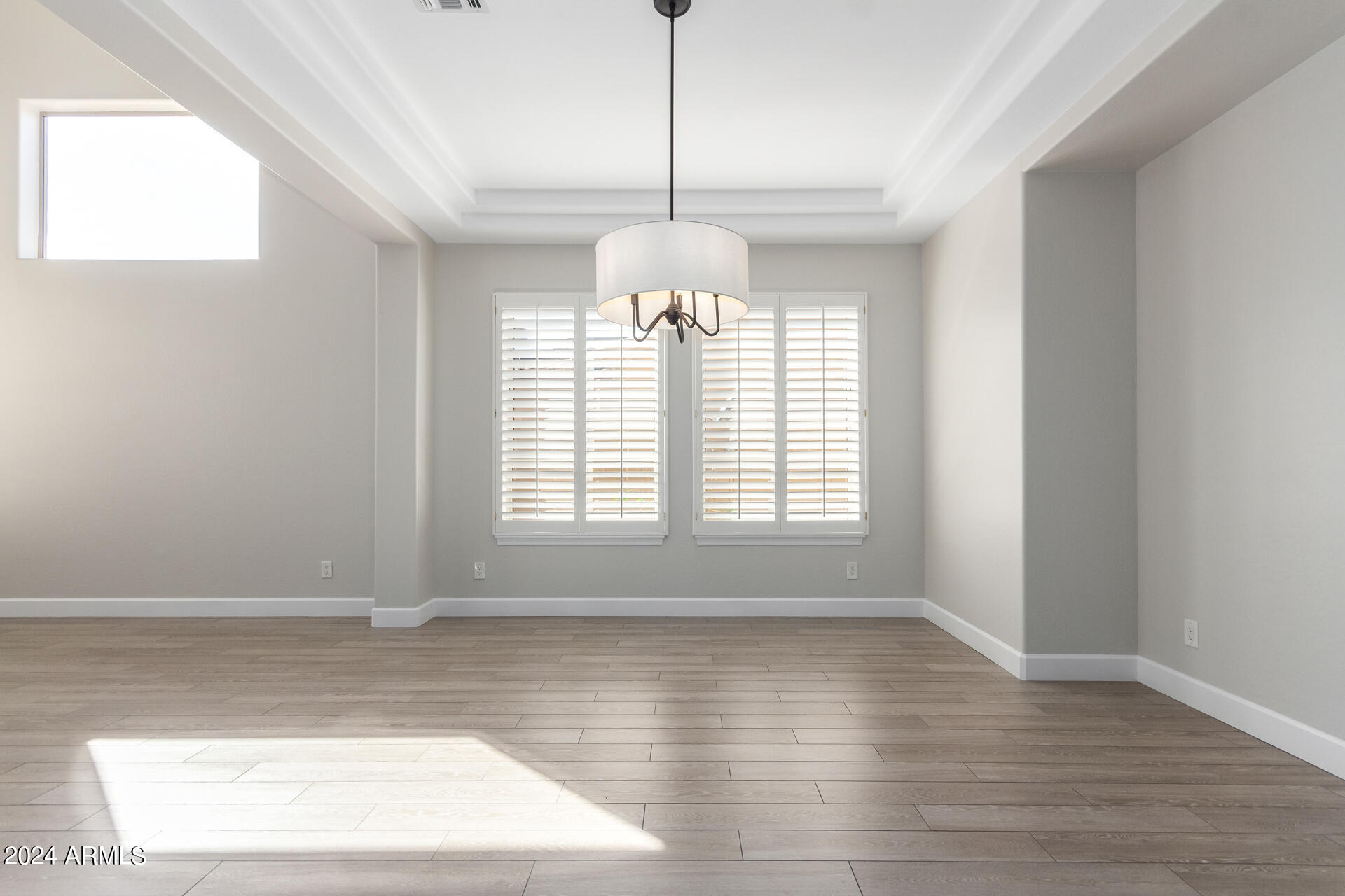 10864 E ACACIA Drive