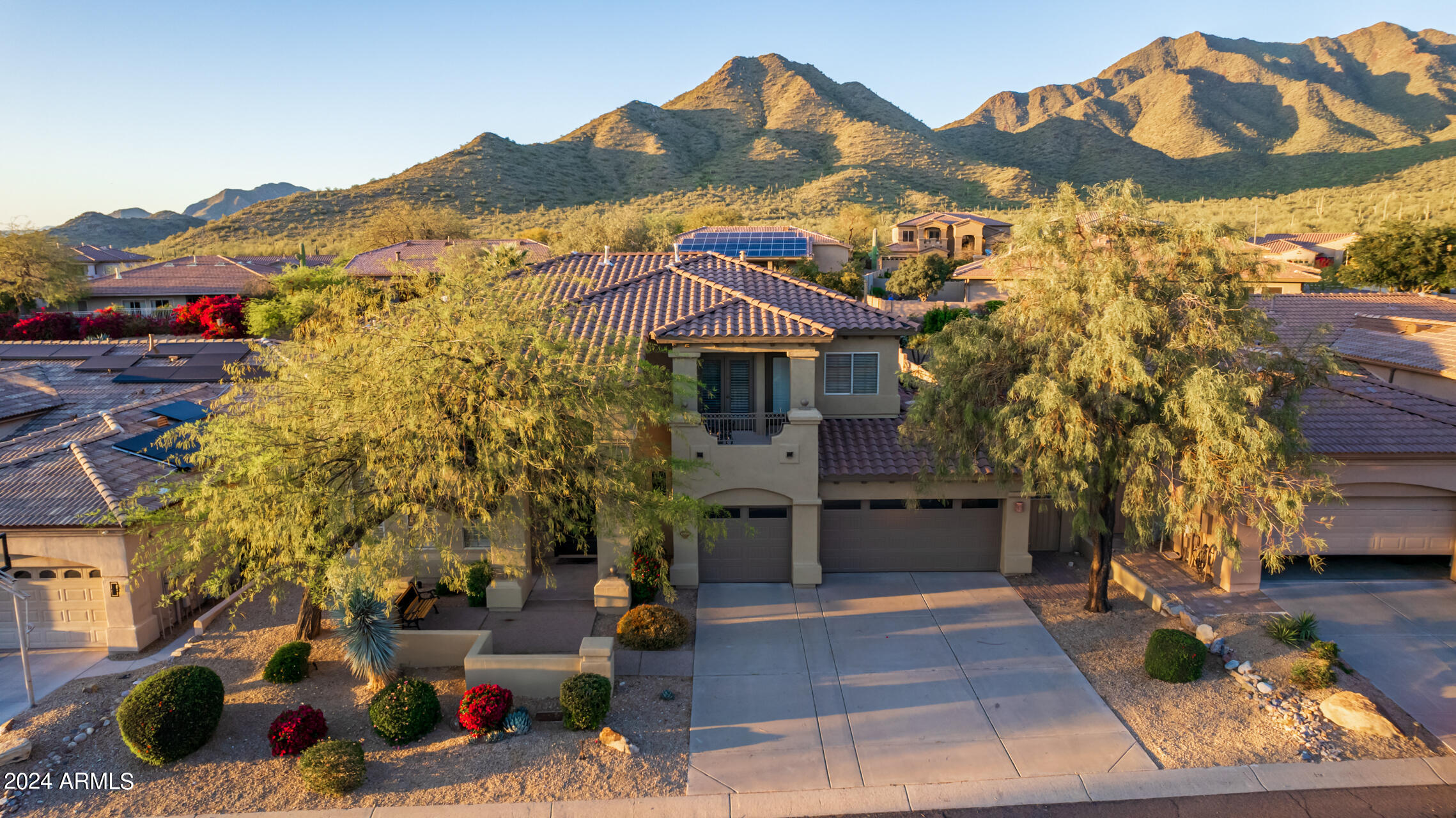 10864 E ACACIA Drive