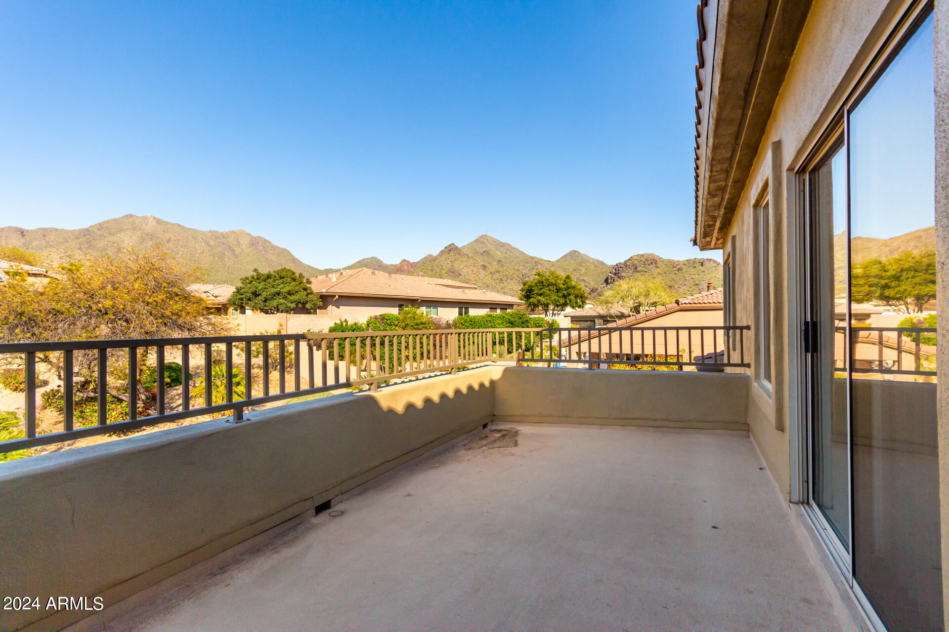 10864 E ACACIA Drive