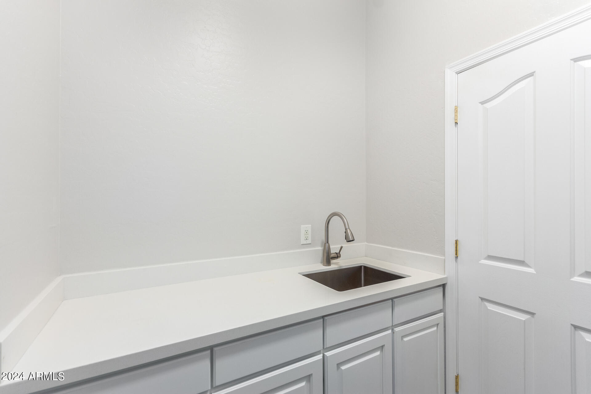 10864 E ACACIA Drive