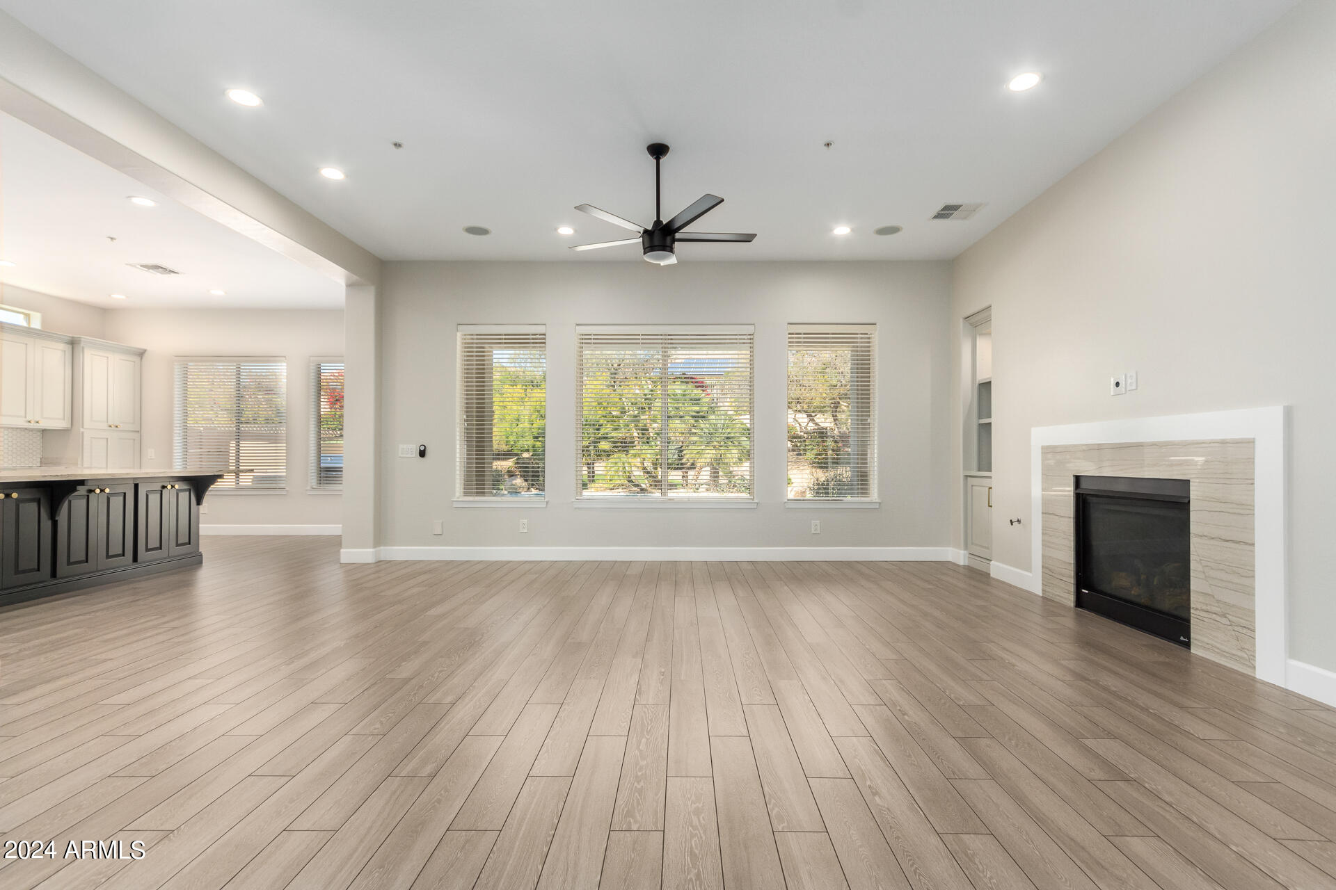 10864 E ACACIA Drive