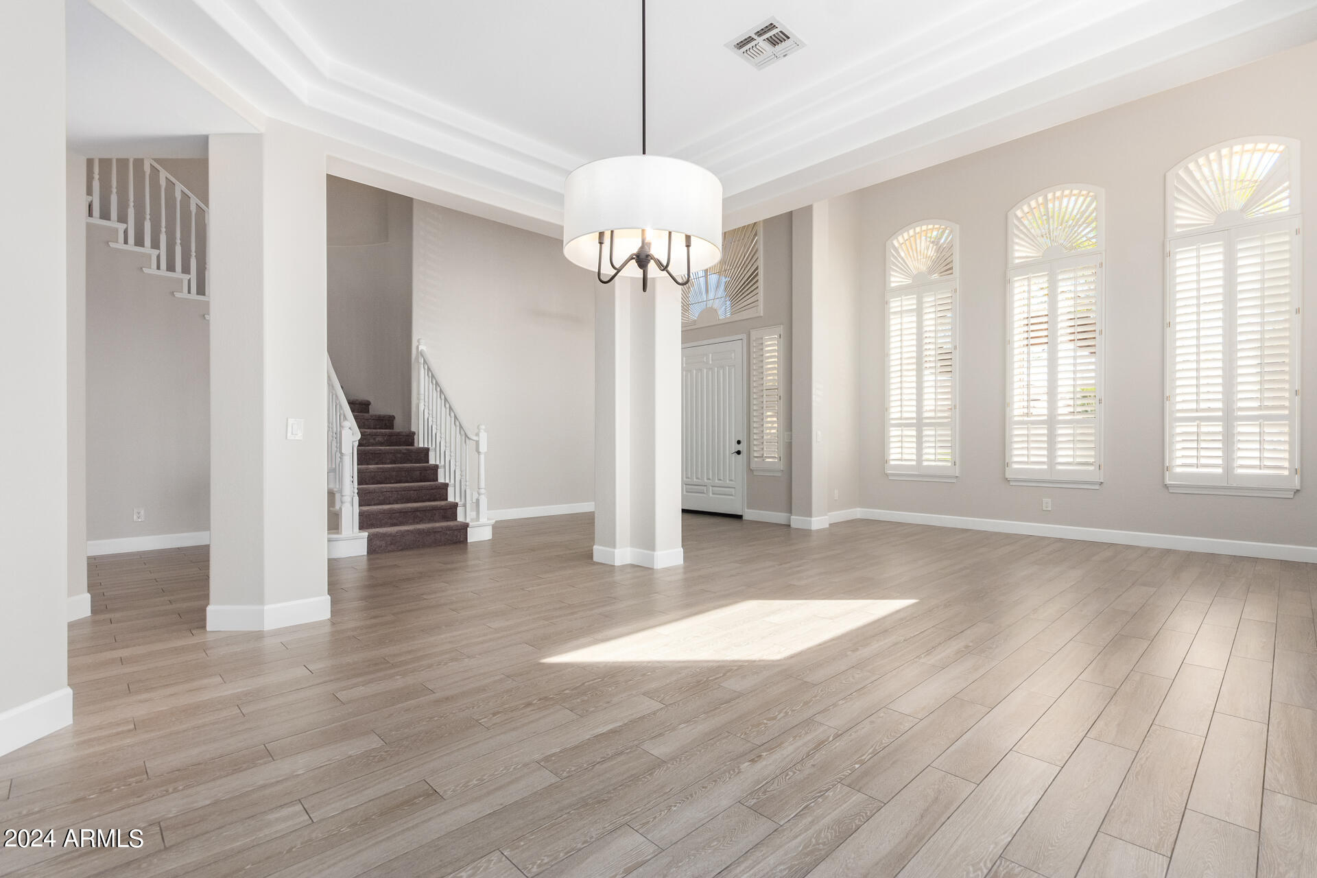 10864 E ACACIA Drive