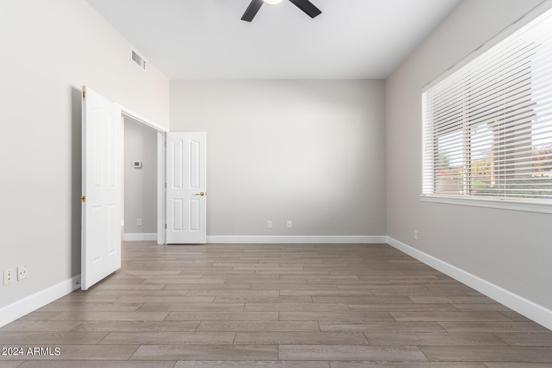 10864 E ACACIA Drive