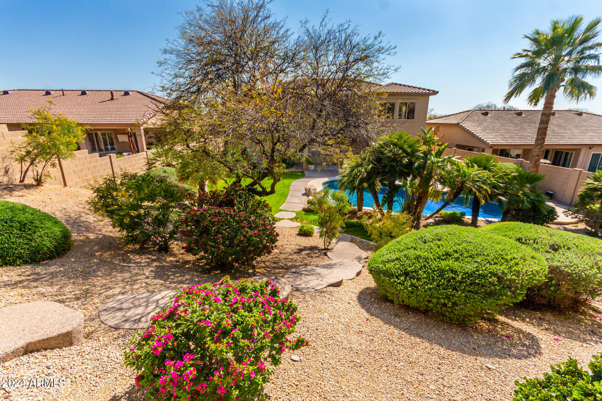 10864 E ACACIA Drive