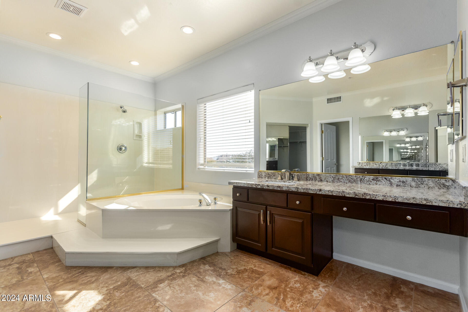 10864 E ACACIA Drive