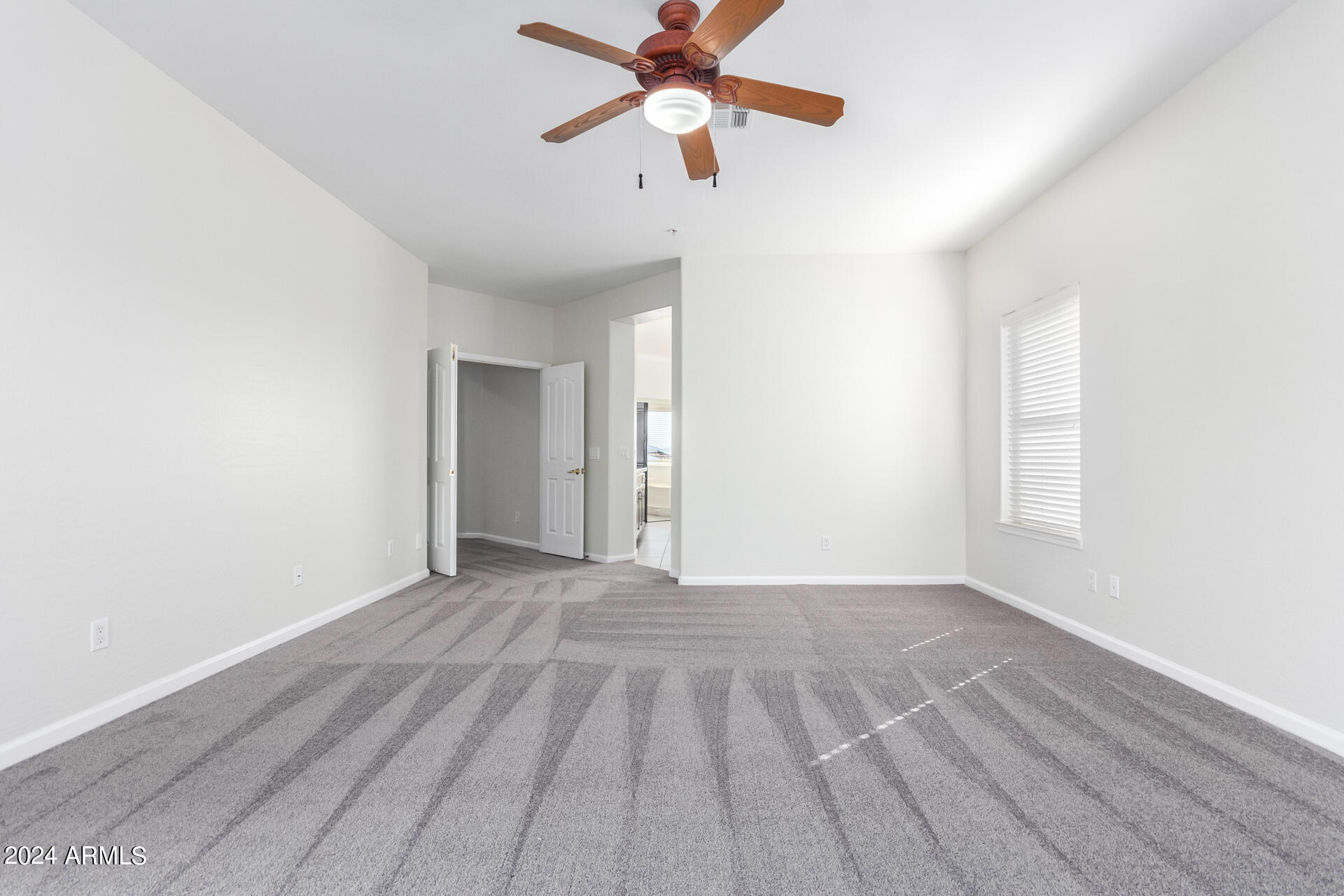 10864 E ACACIA Drive