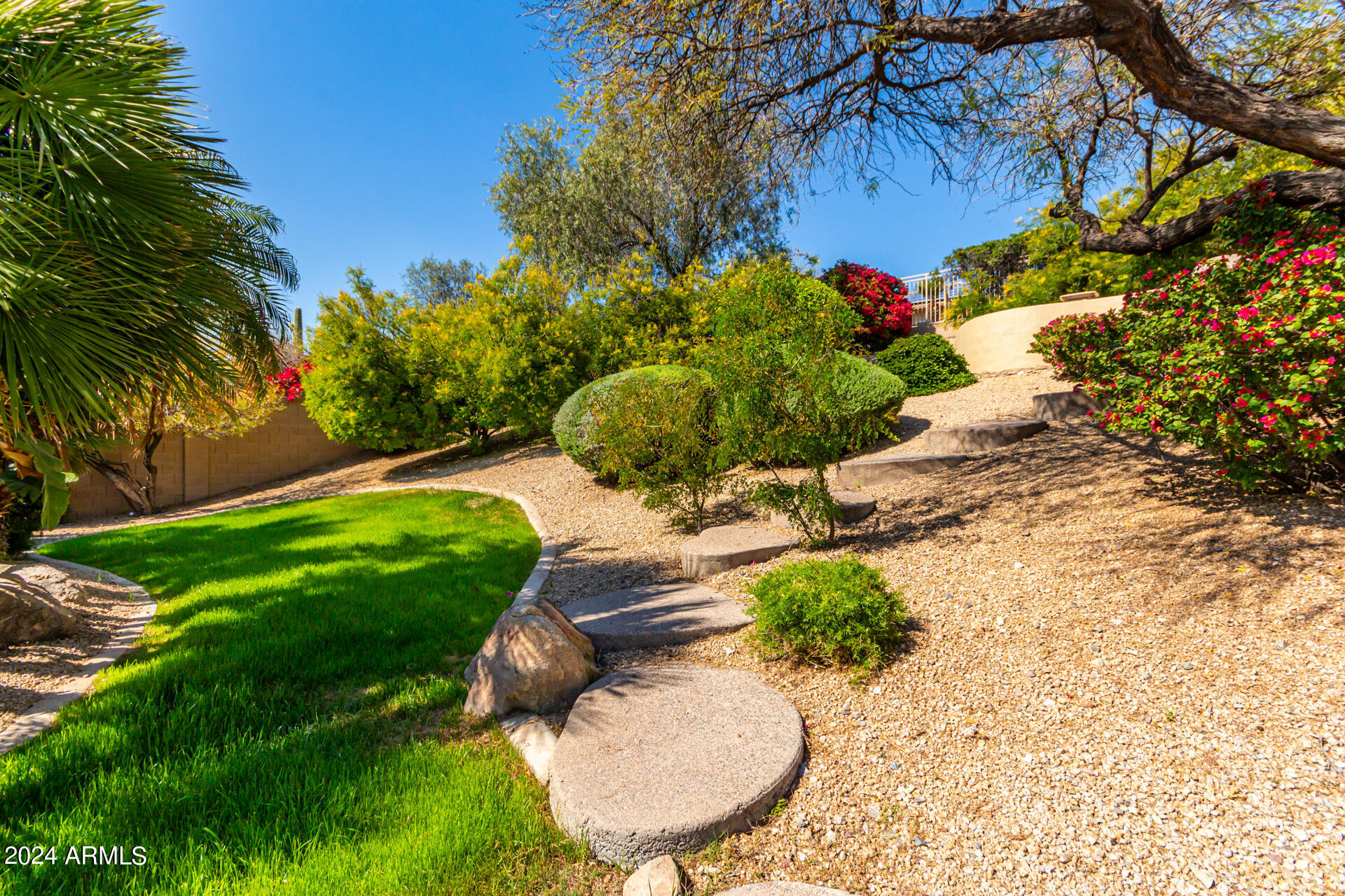 10864 E ACACIA Drive