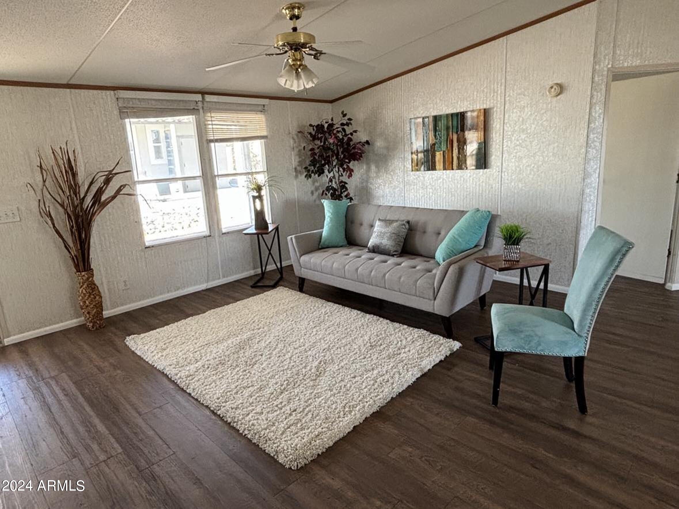 3605 N MICHIGAN Avenue