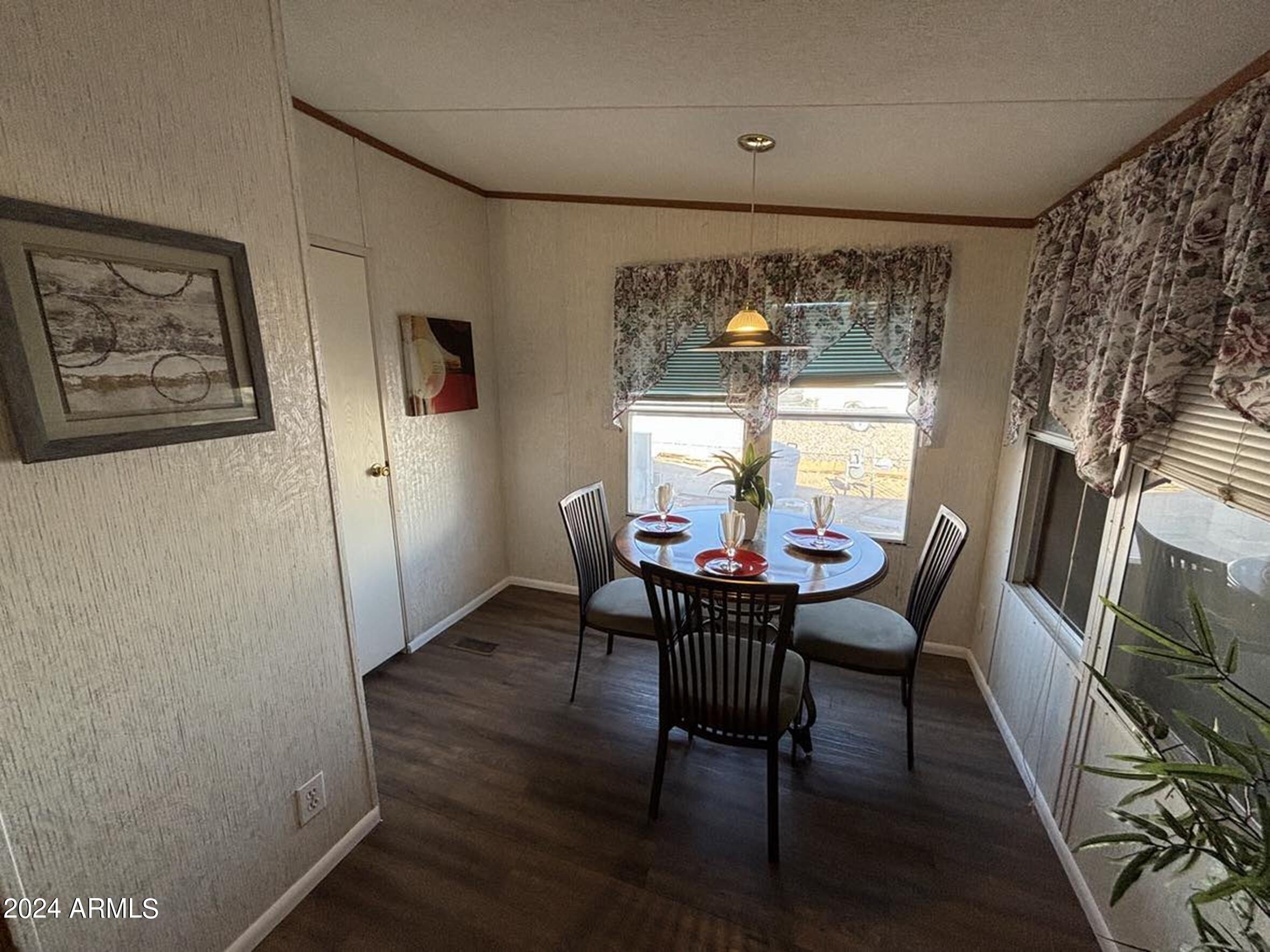 3605 N MICHIGAN Avenue