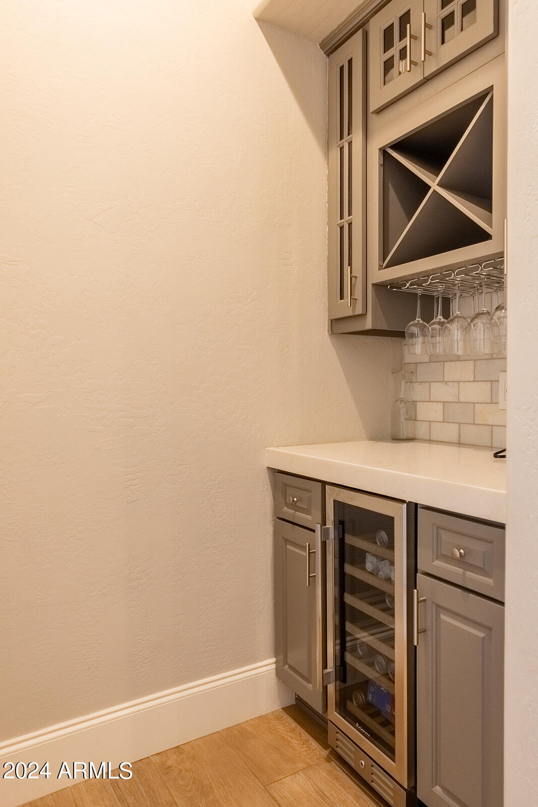 3064 E LOWELL Avenue