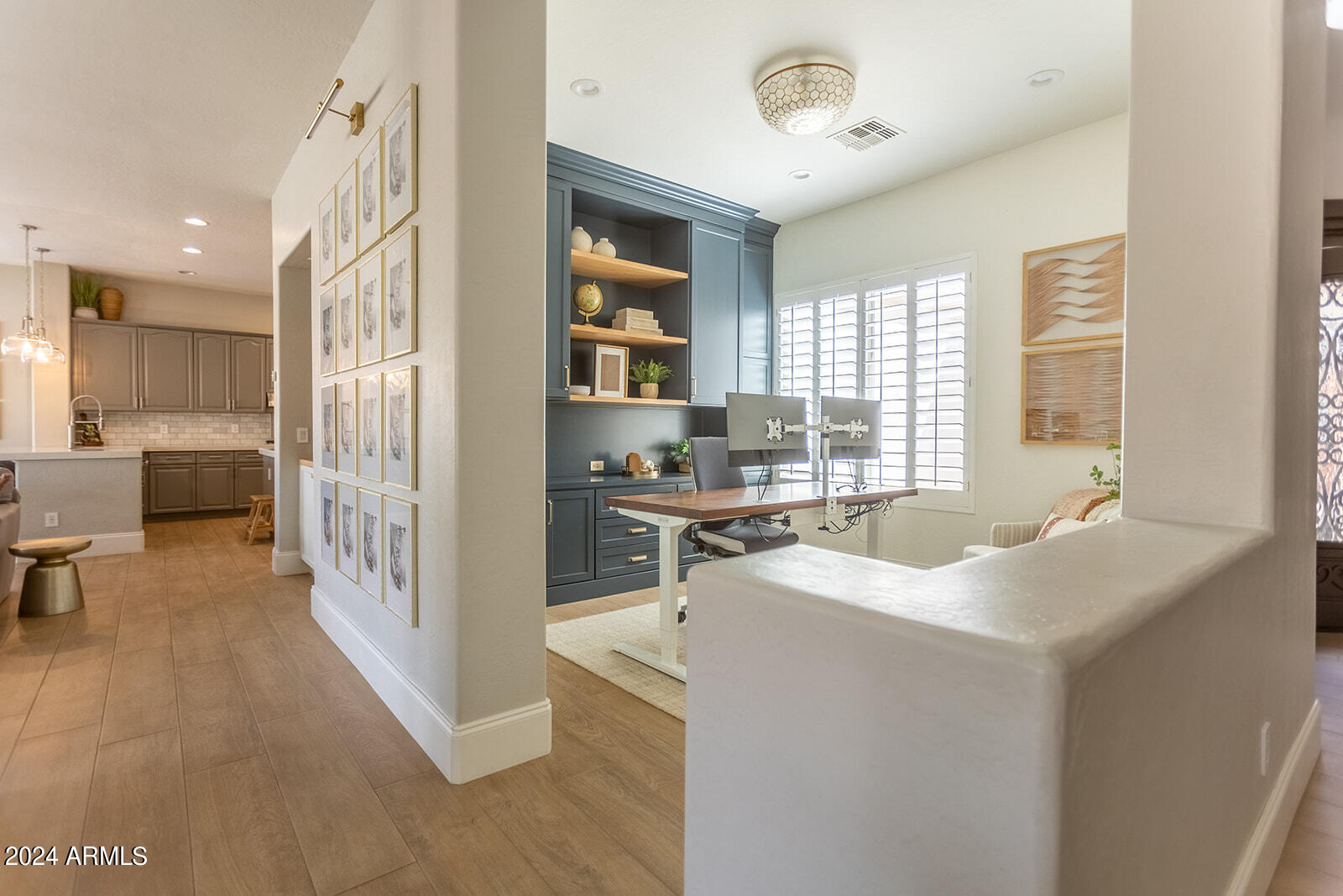 3064 E LOWELL Avenue