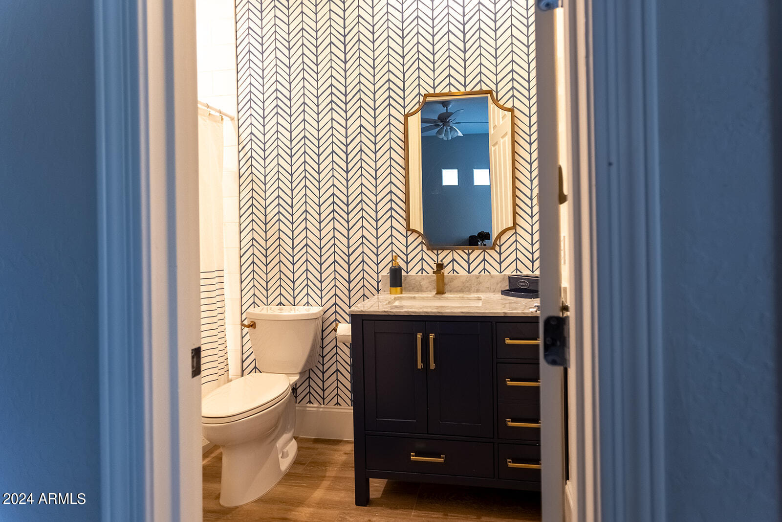 3064 E LOWELL Avenue