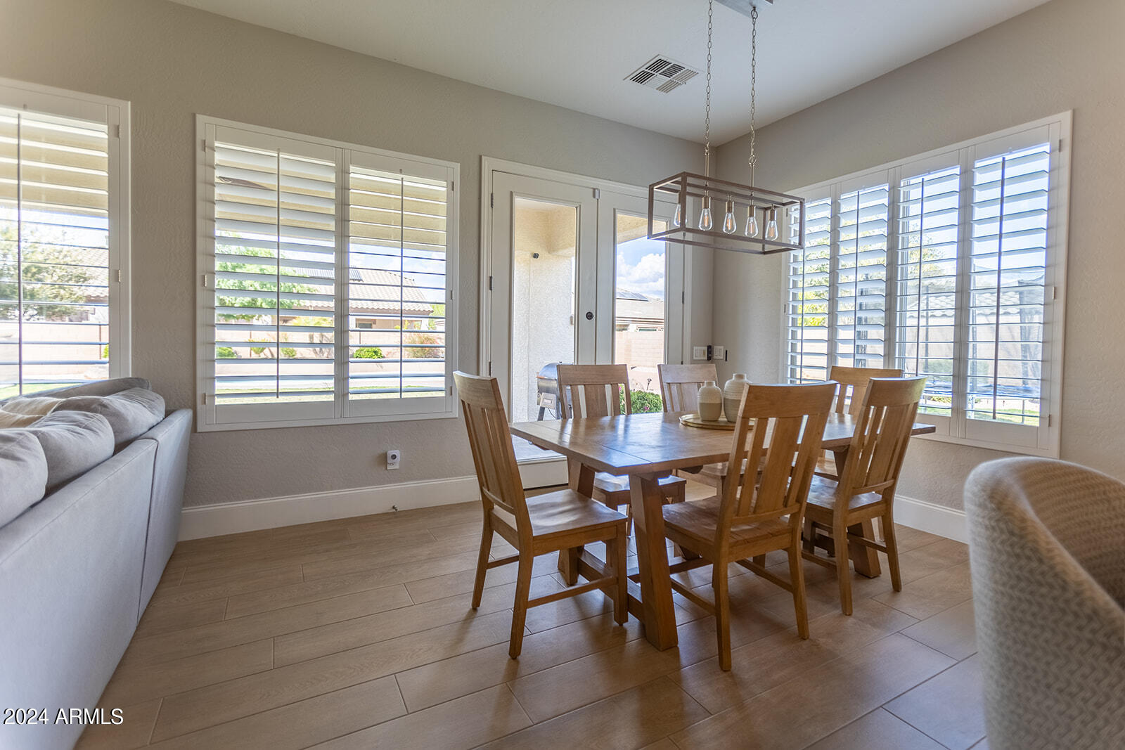 3064 E LOWELL Avenue