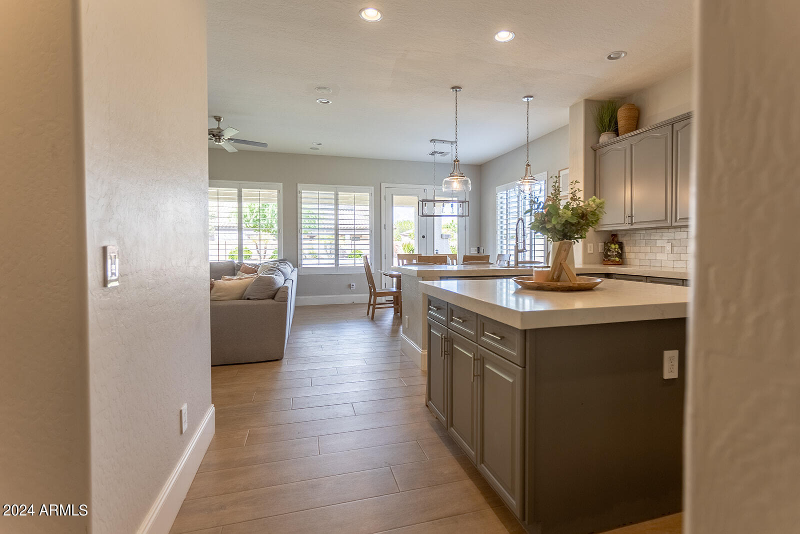 3064 E LOWELL Avenue