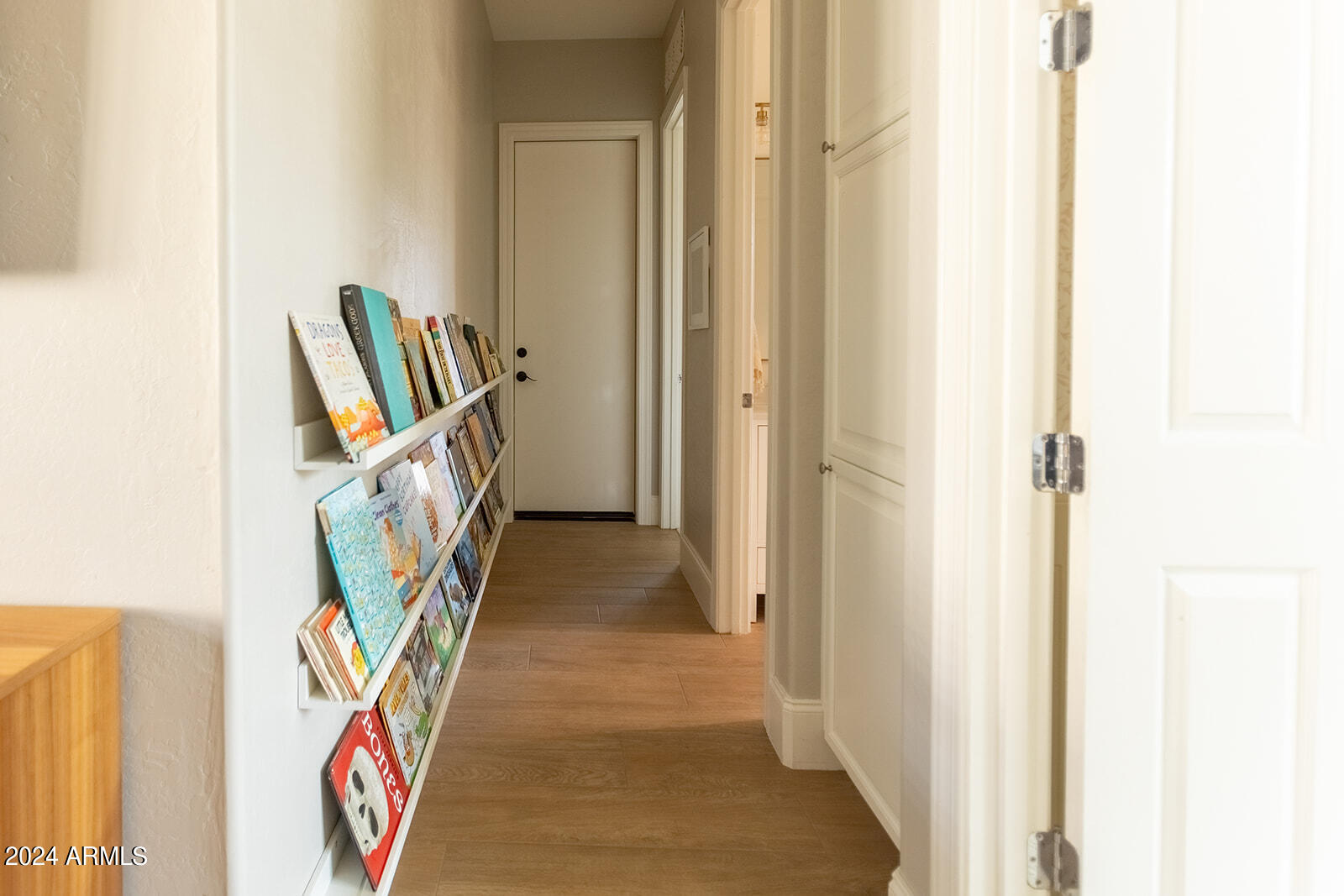 3064 E LOWELL Avenue