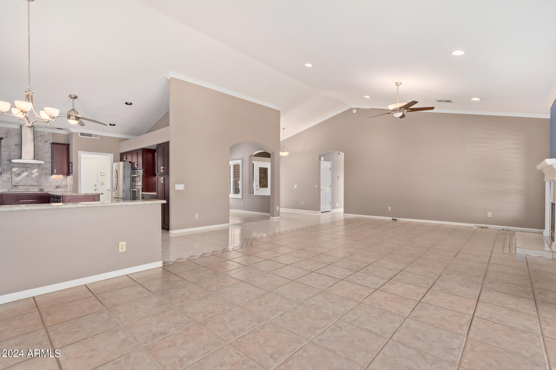 10306 E COOPERS HAWK Drive