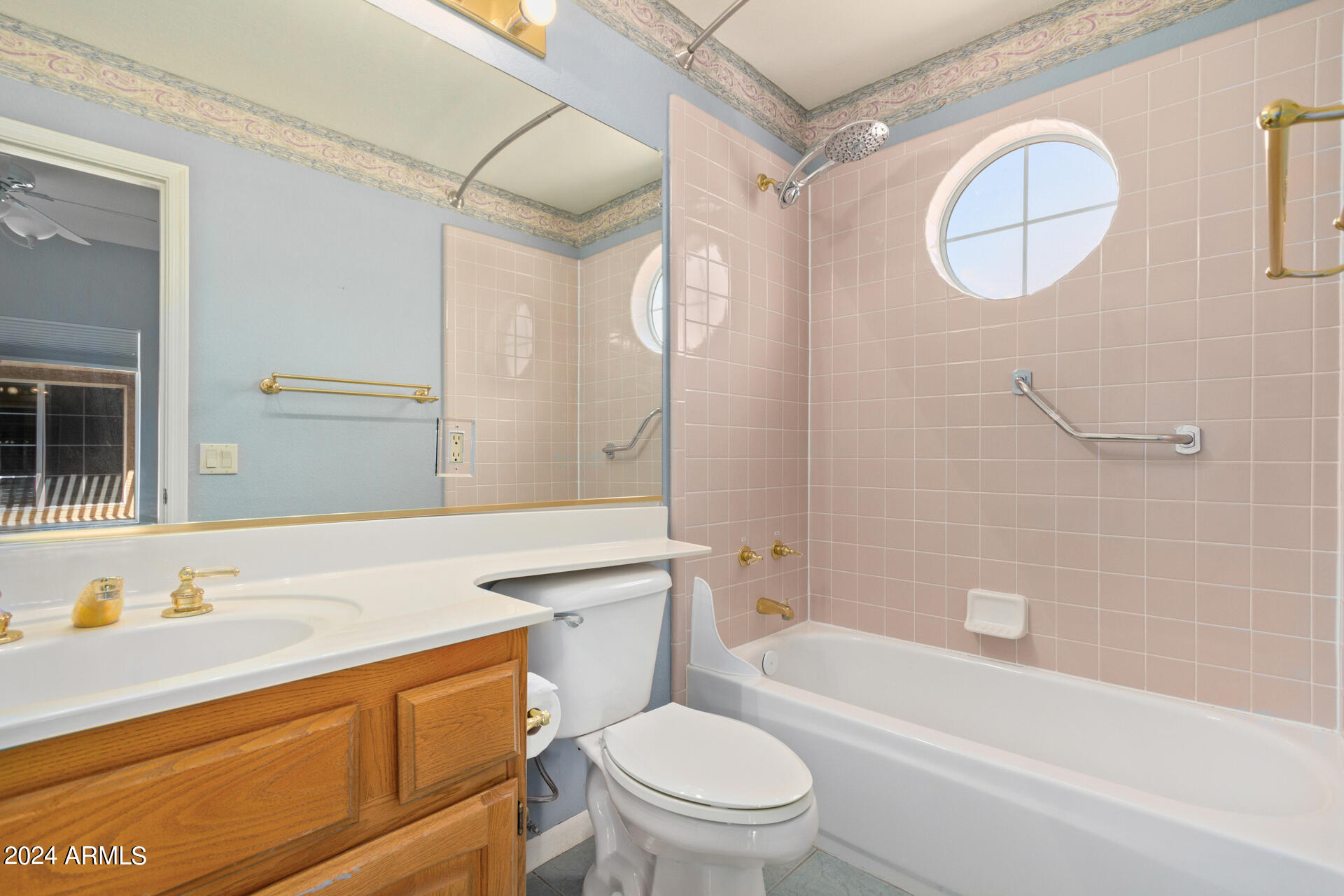 10306 E COOPERS HAWK Drive