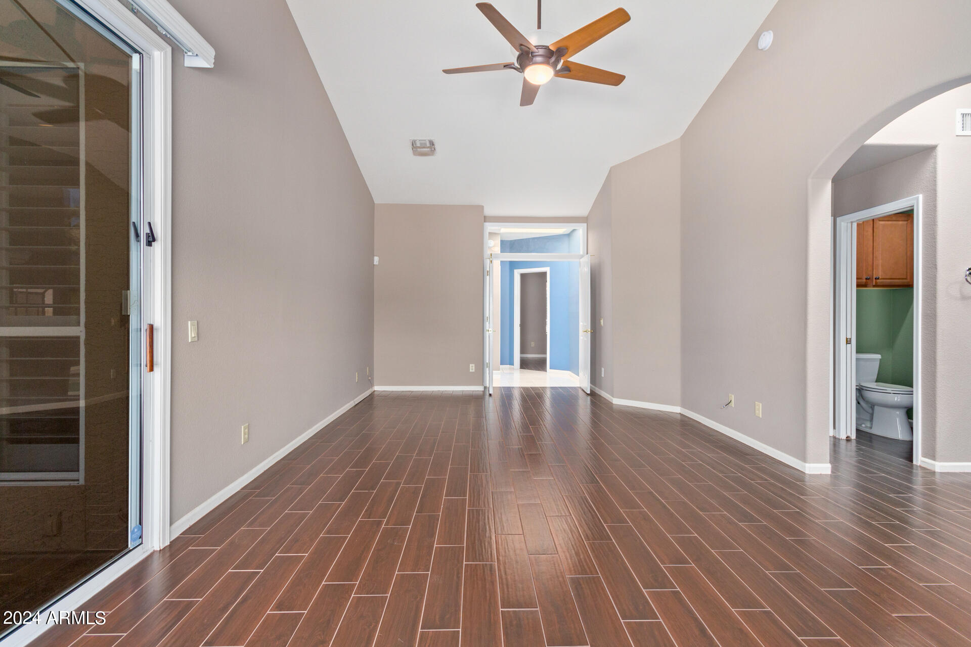 10306 E COOPERS HAWK Drive