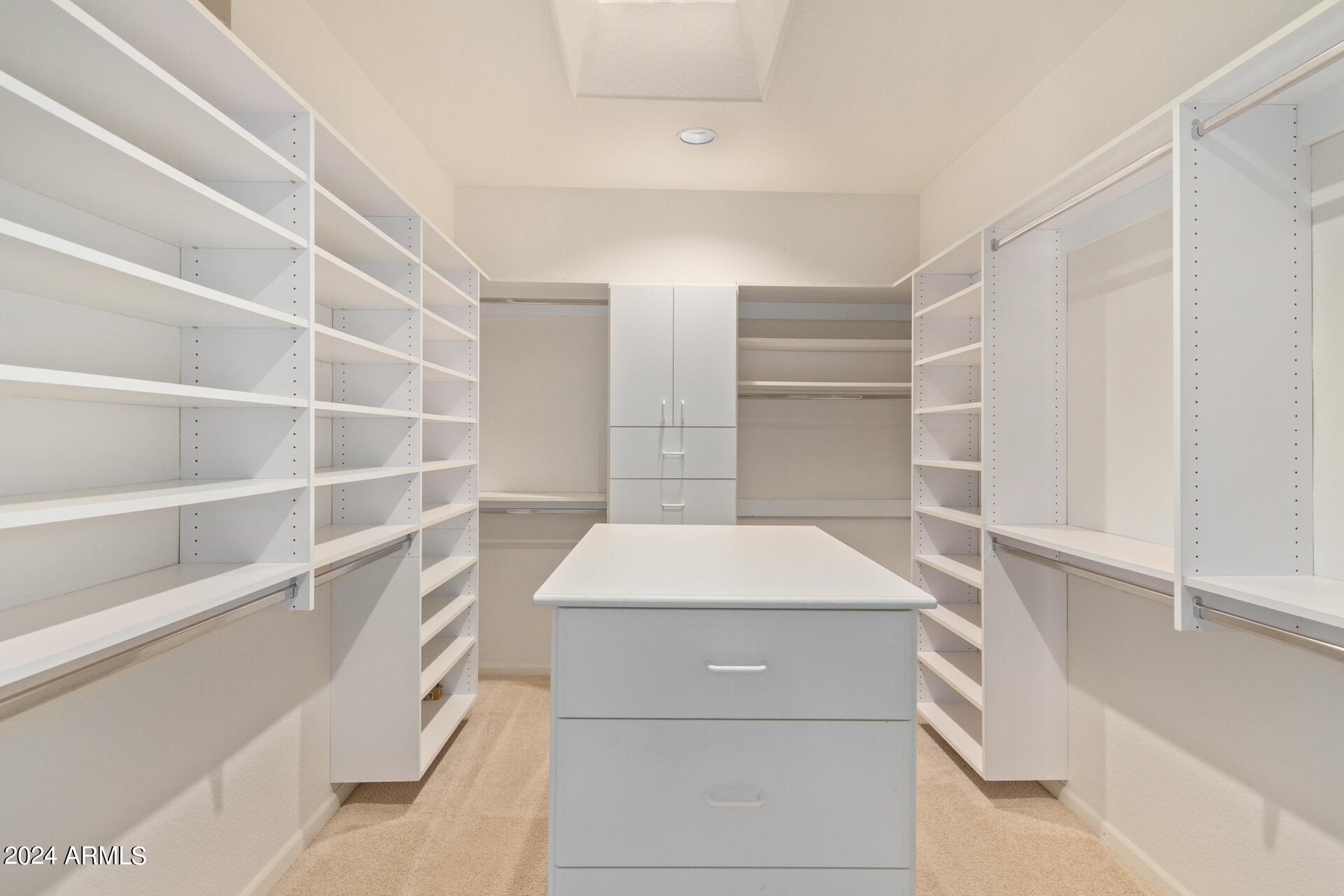 10306 E COOPERS HAWK Drive