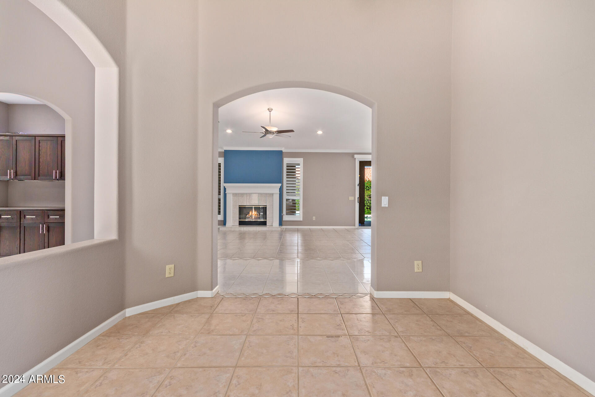 10306 E COOPERS HAWK Drive