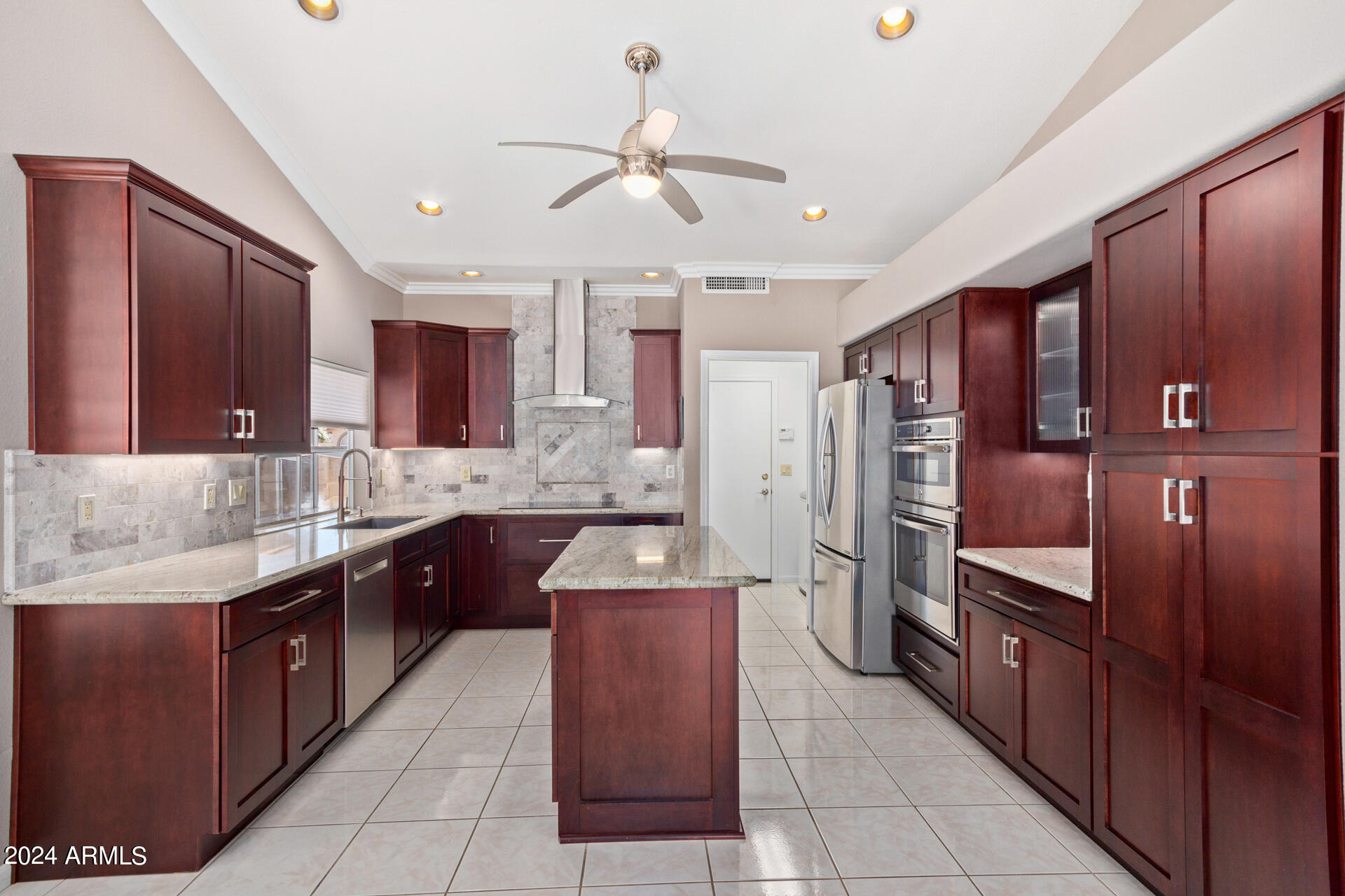 10306 E COOPERS HAWK Drive