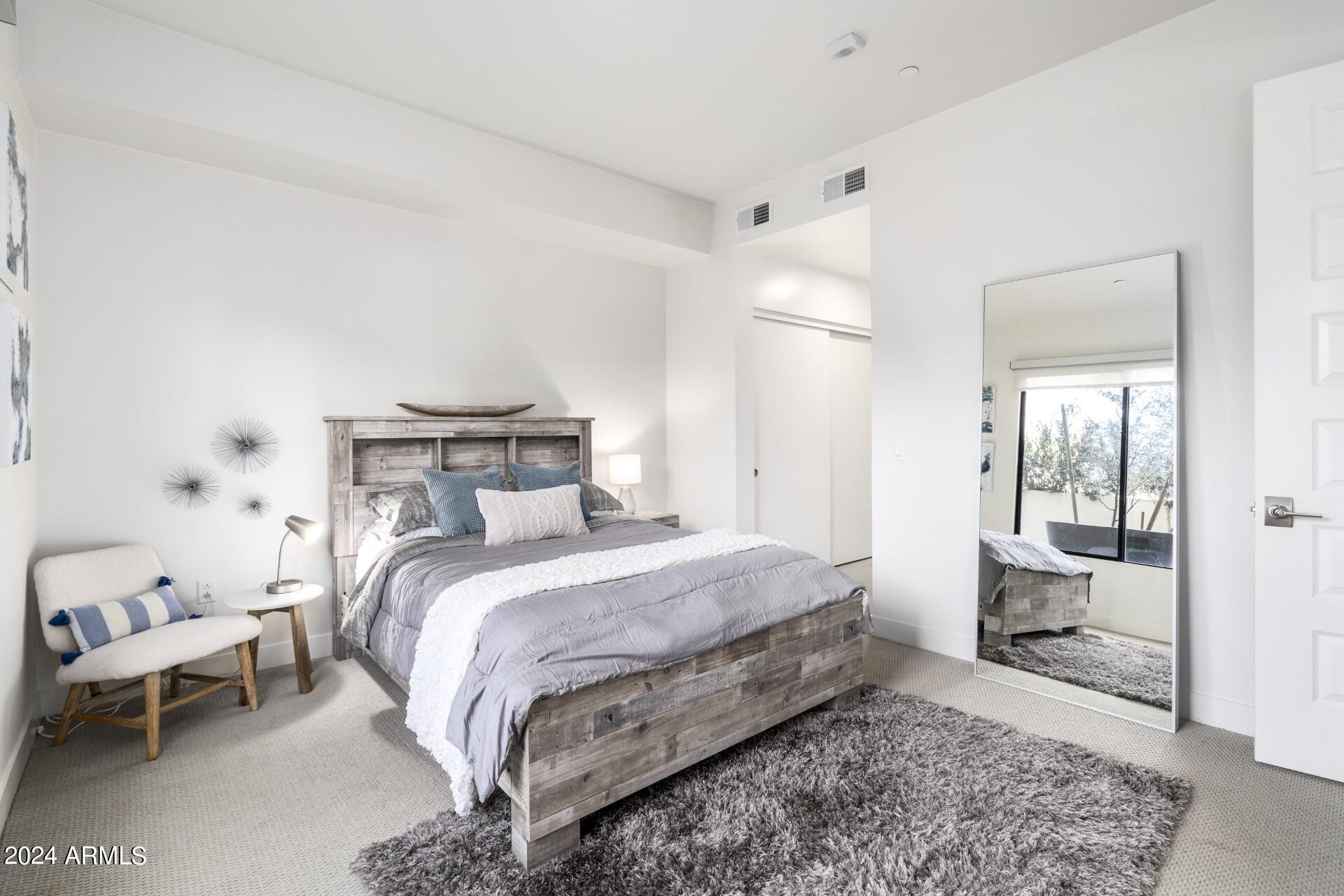 7300 E EARLL Drive # 1019