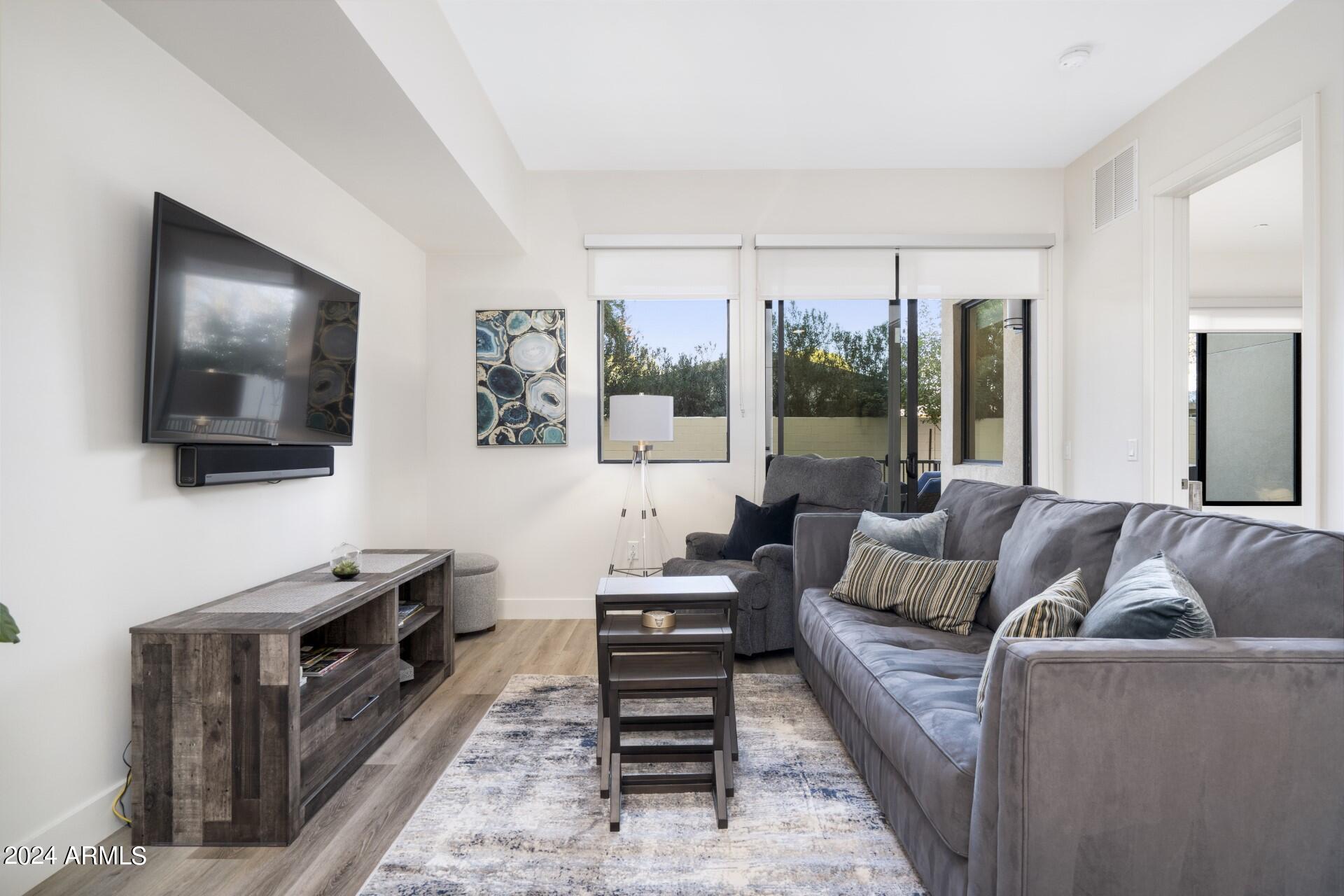 7300 E EARLL Drive # 1019