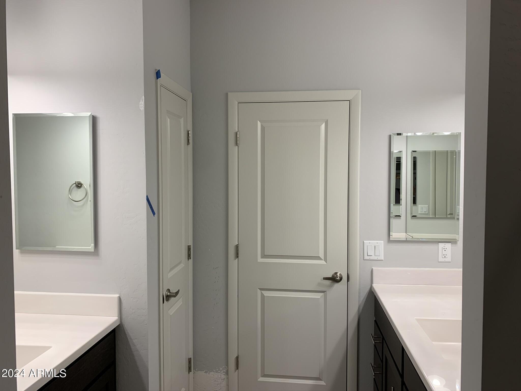 18777 N 43RD Avenue, 12