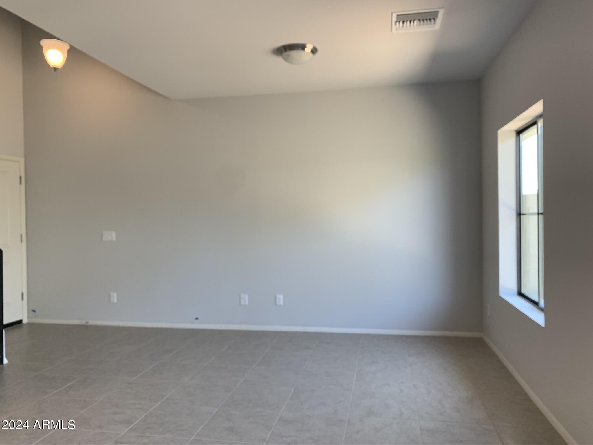 18777 N 43RD Avenue, 12