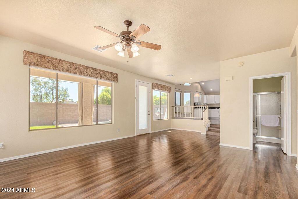 1455 N Roanoke Street