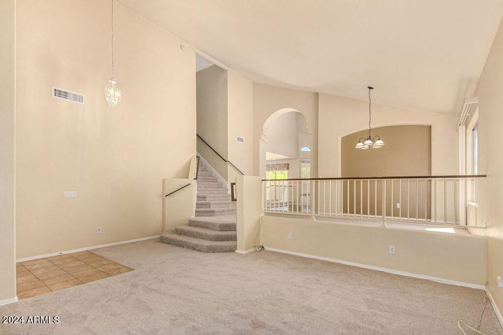 1455 N Roanoke Street