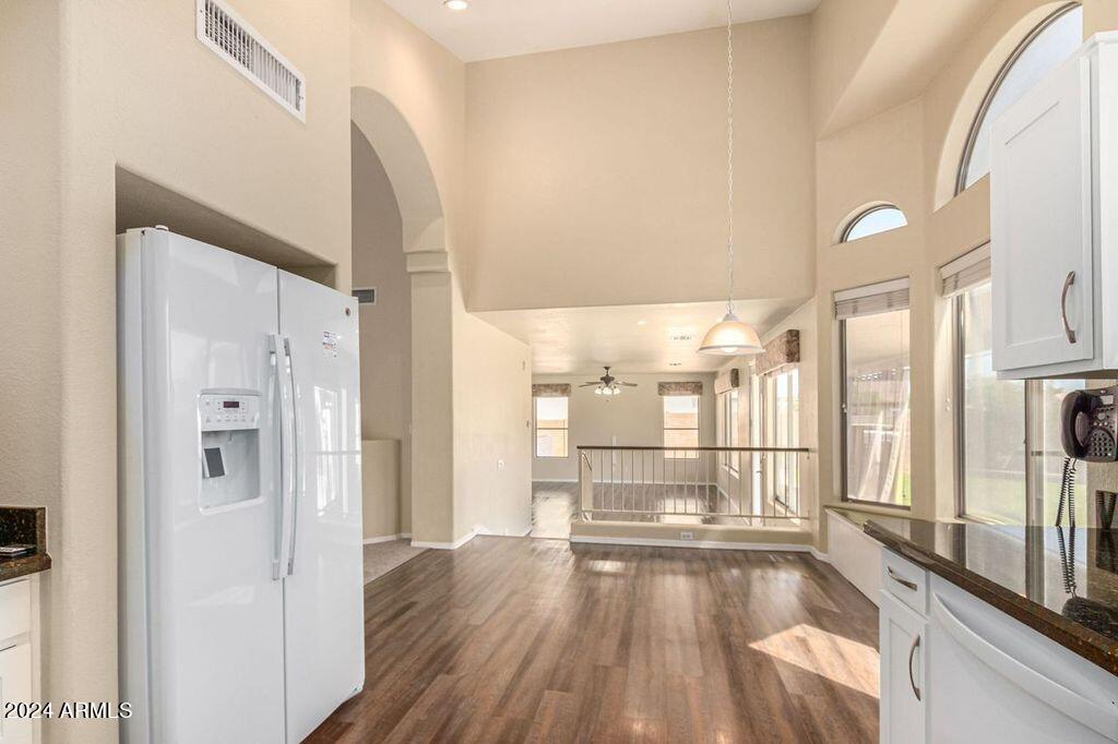 1455 N Roanoke Street