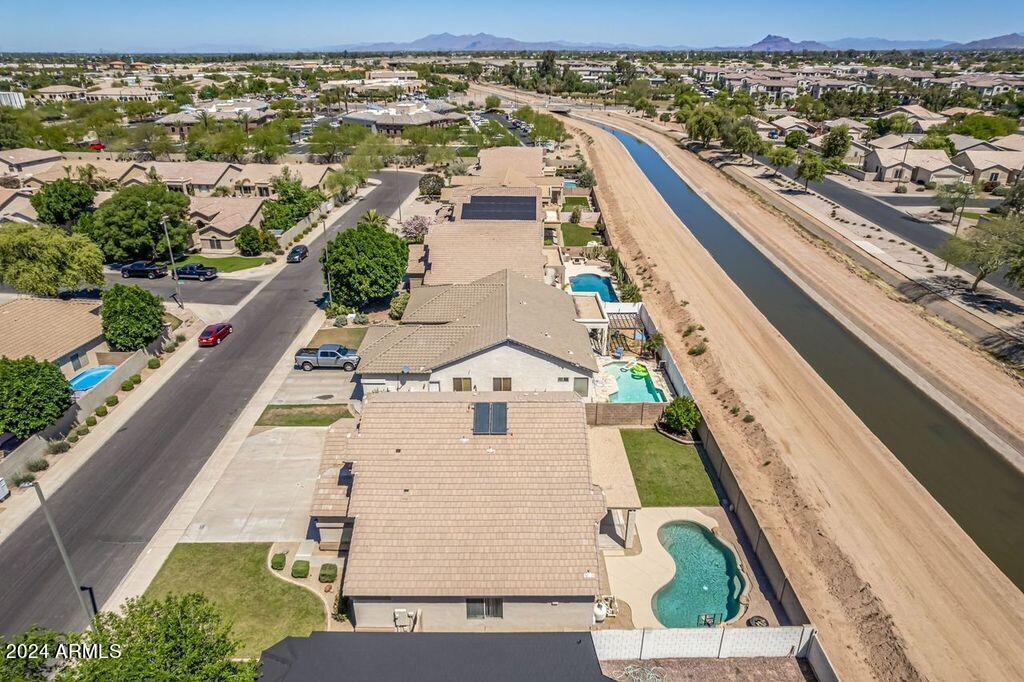 1455 N Roanoke Street