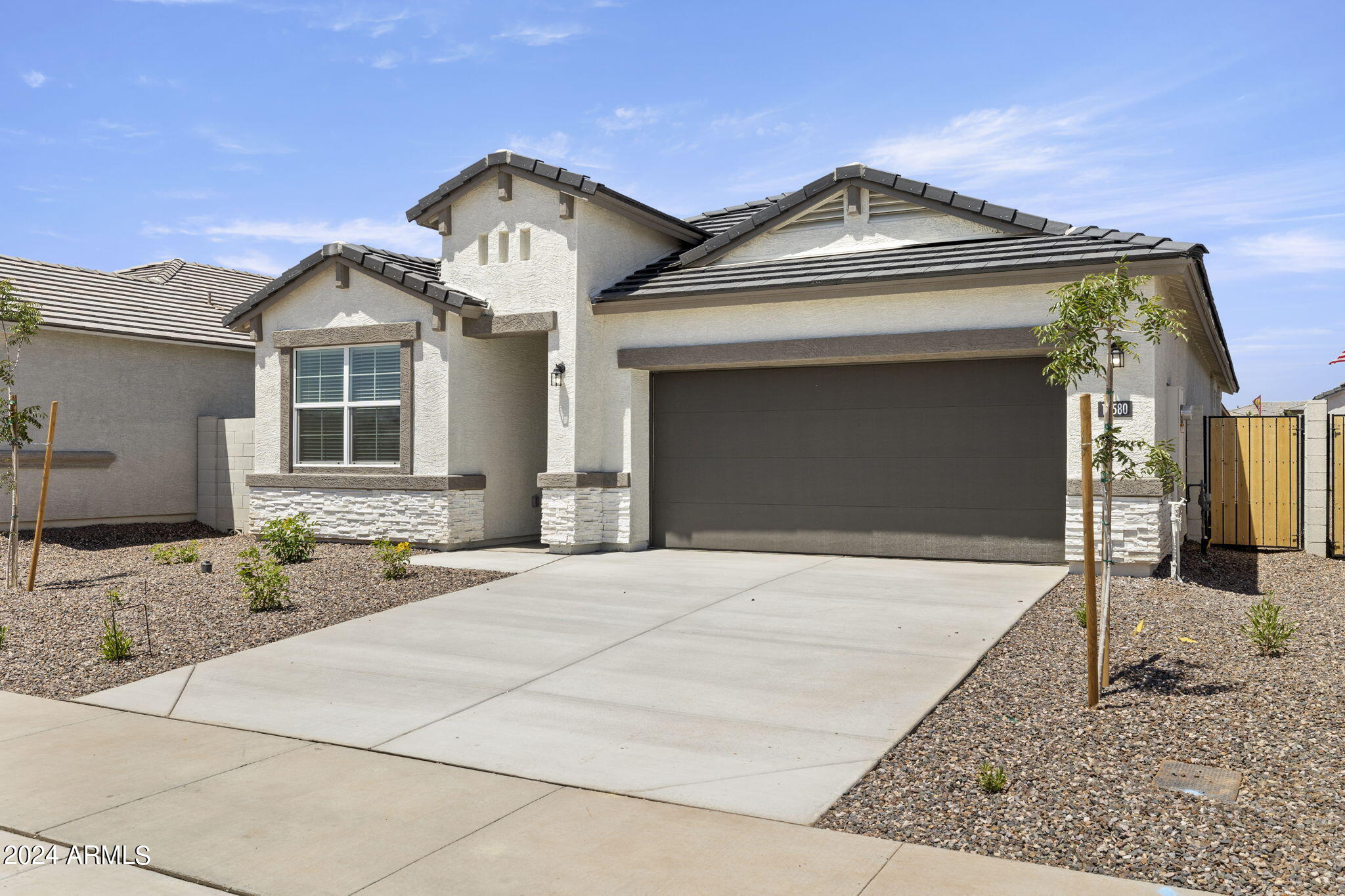 18580 W BRONCO Trail