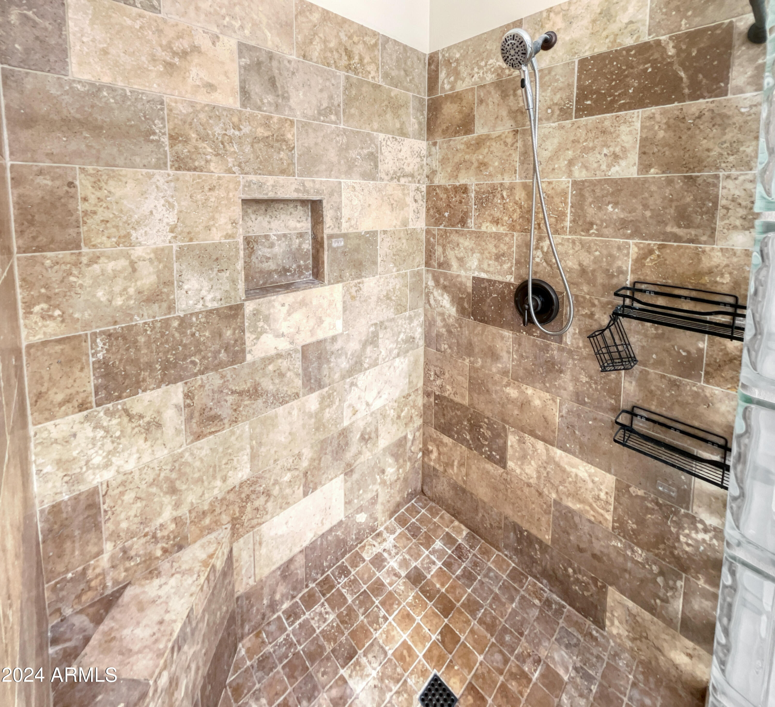 2909 E WILDHORSE Drive