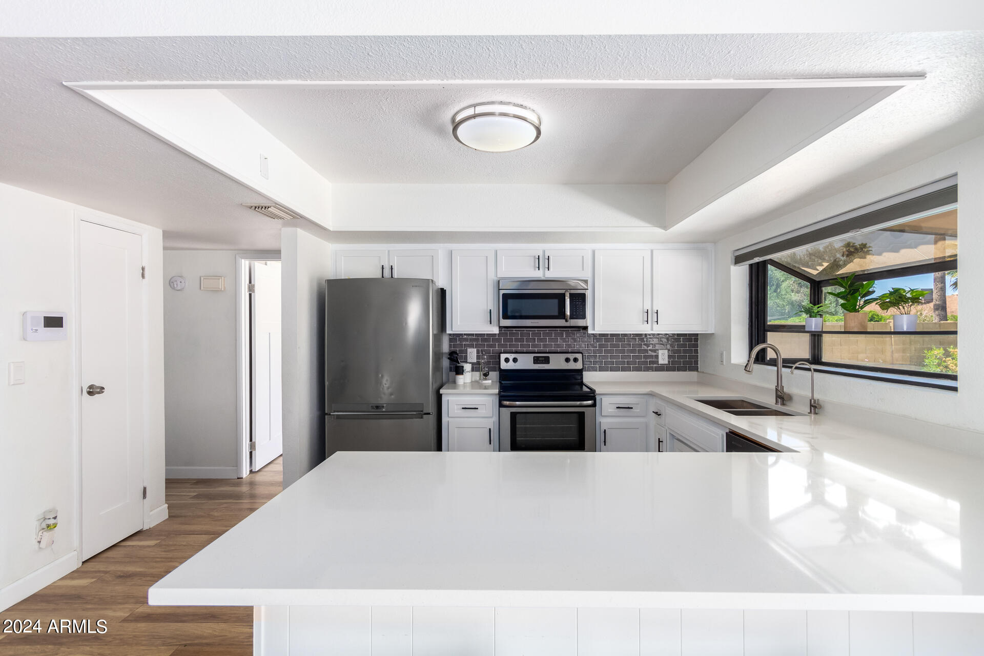 5210 W LAS PALMARITAS Drive